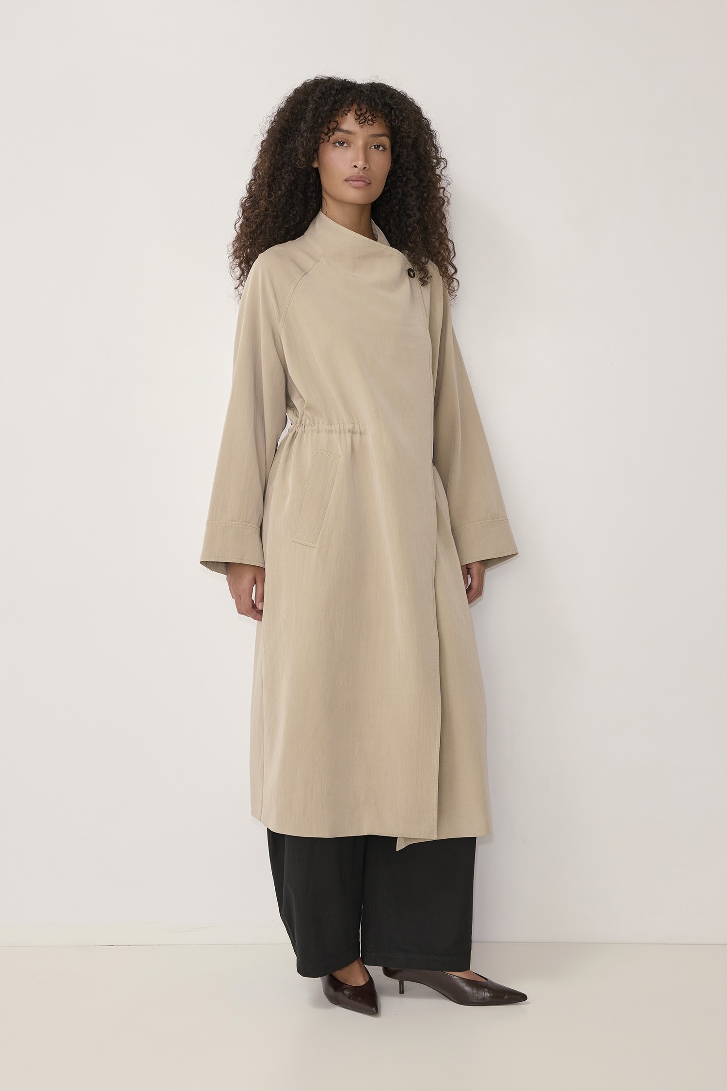 OMR1598-BEIGE