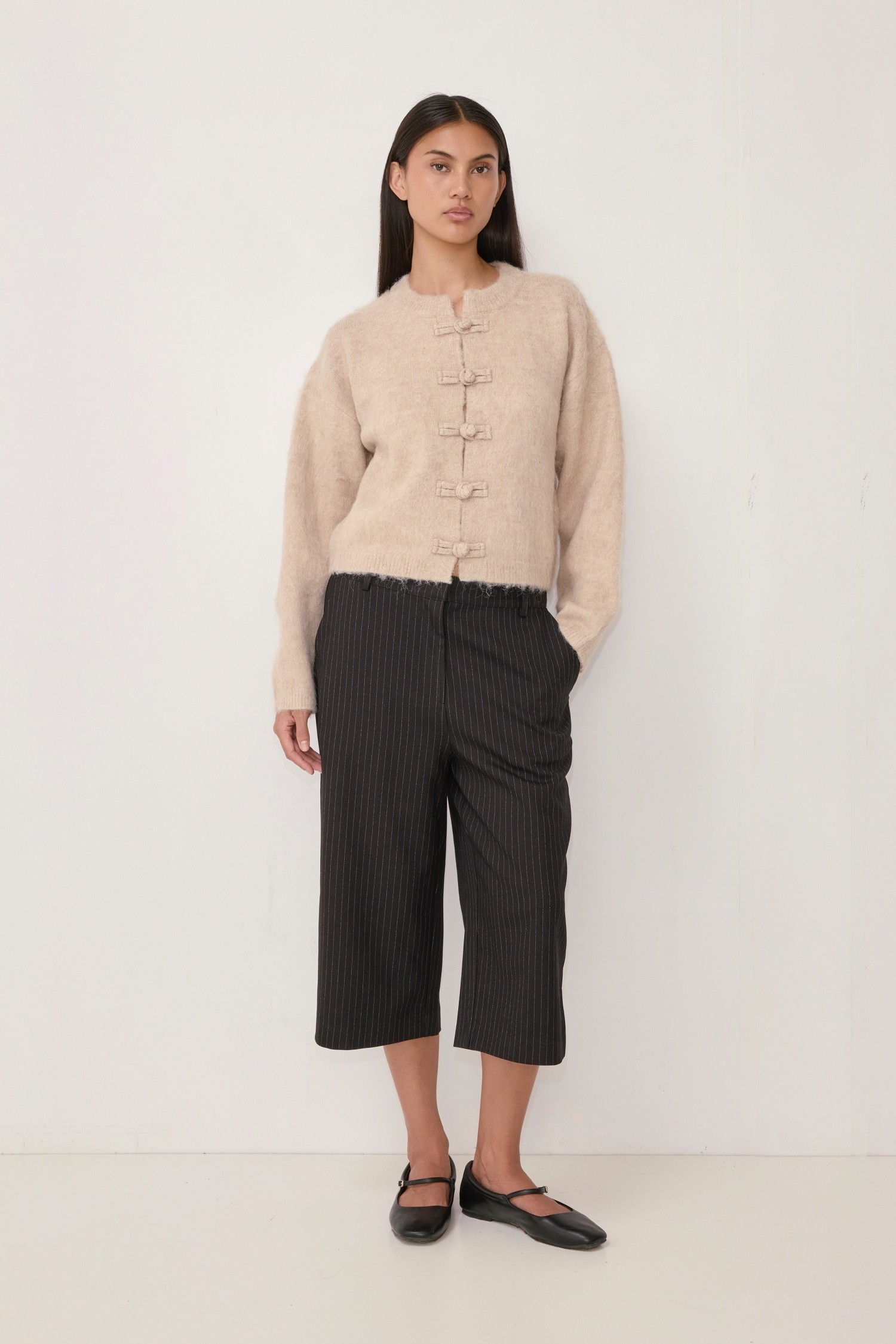 OMR1789-BEIGE