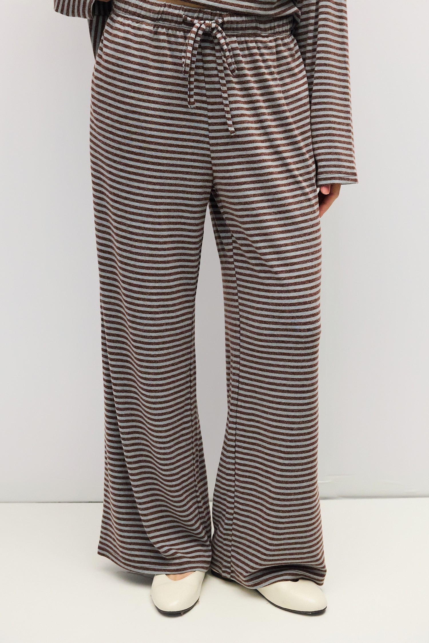 PAR1423-BROWN-SLATE
