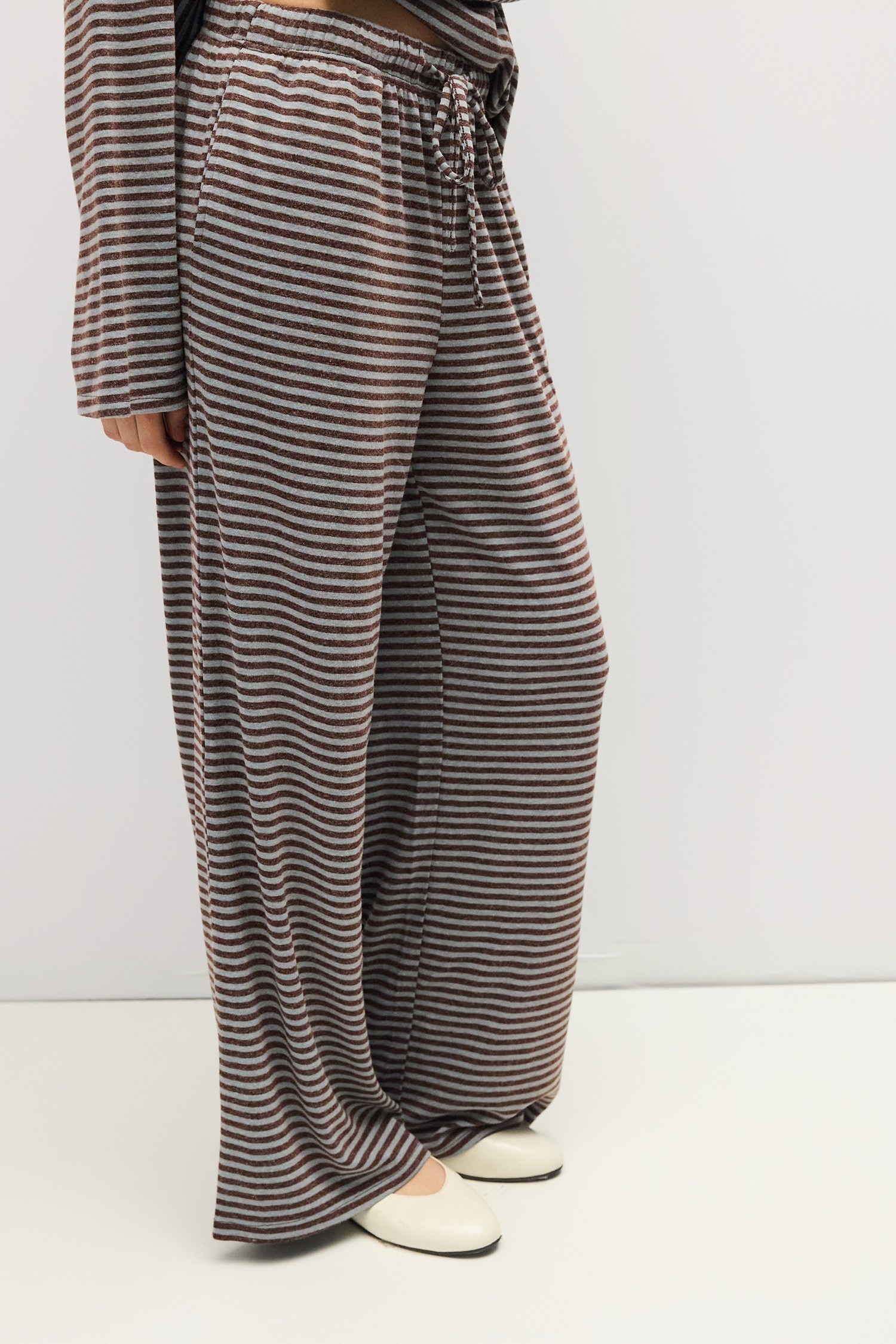 PAR1423-BROWN-SLATE