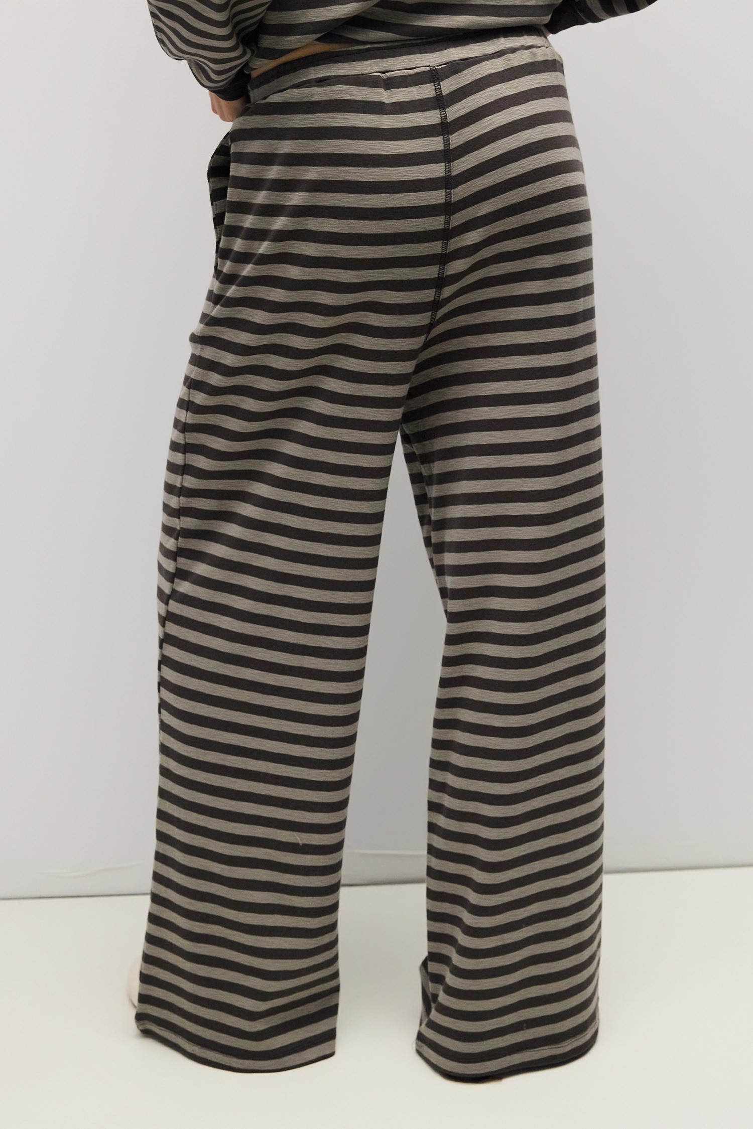 PAR1423-A-CHARCOAL-GREY