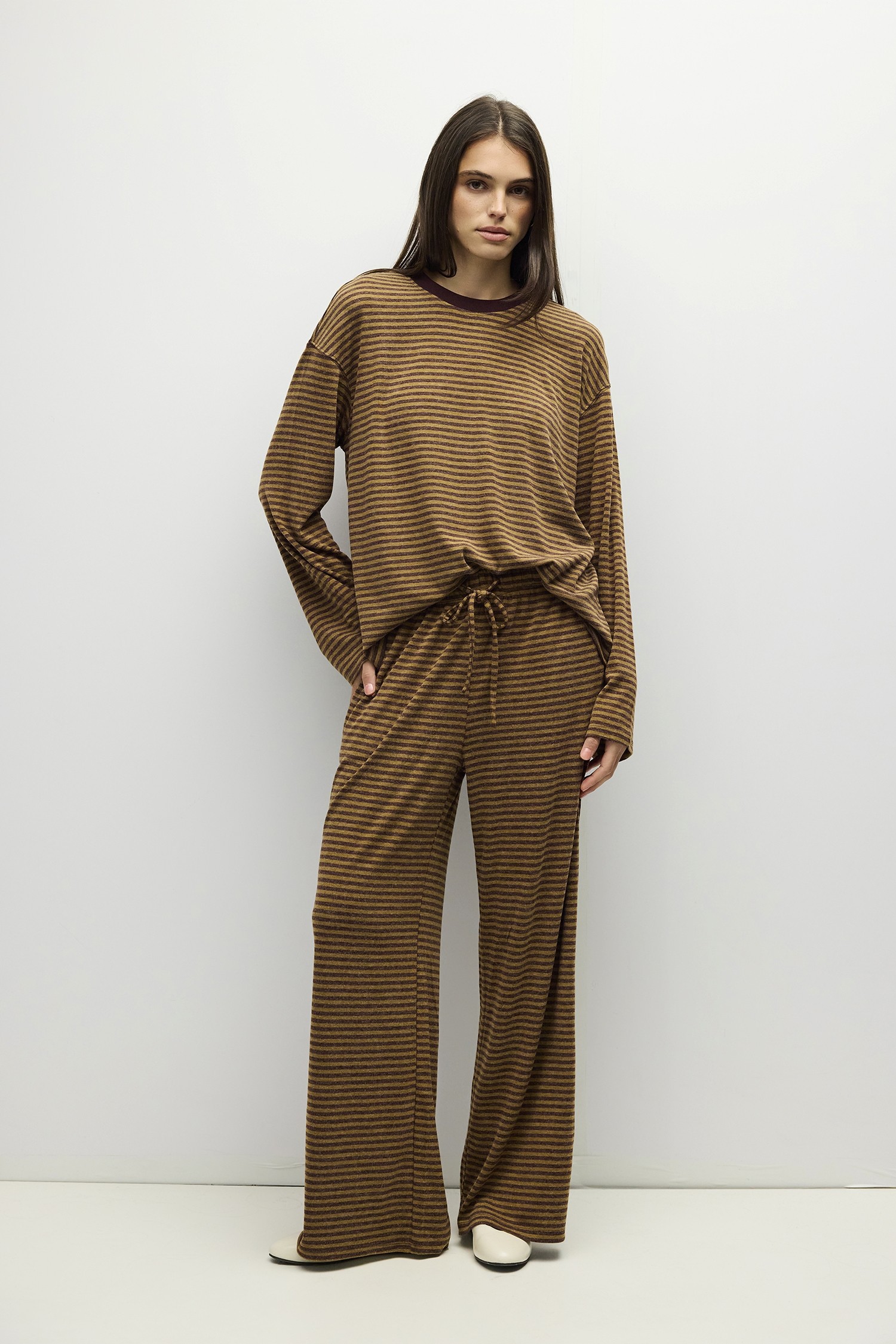PAR1423-OLIVE-BURGUNDY