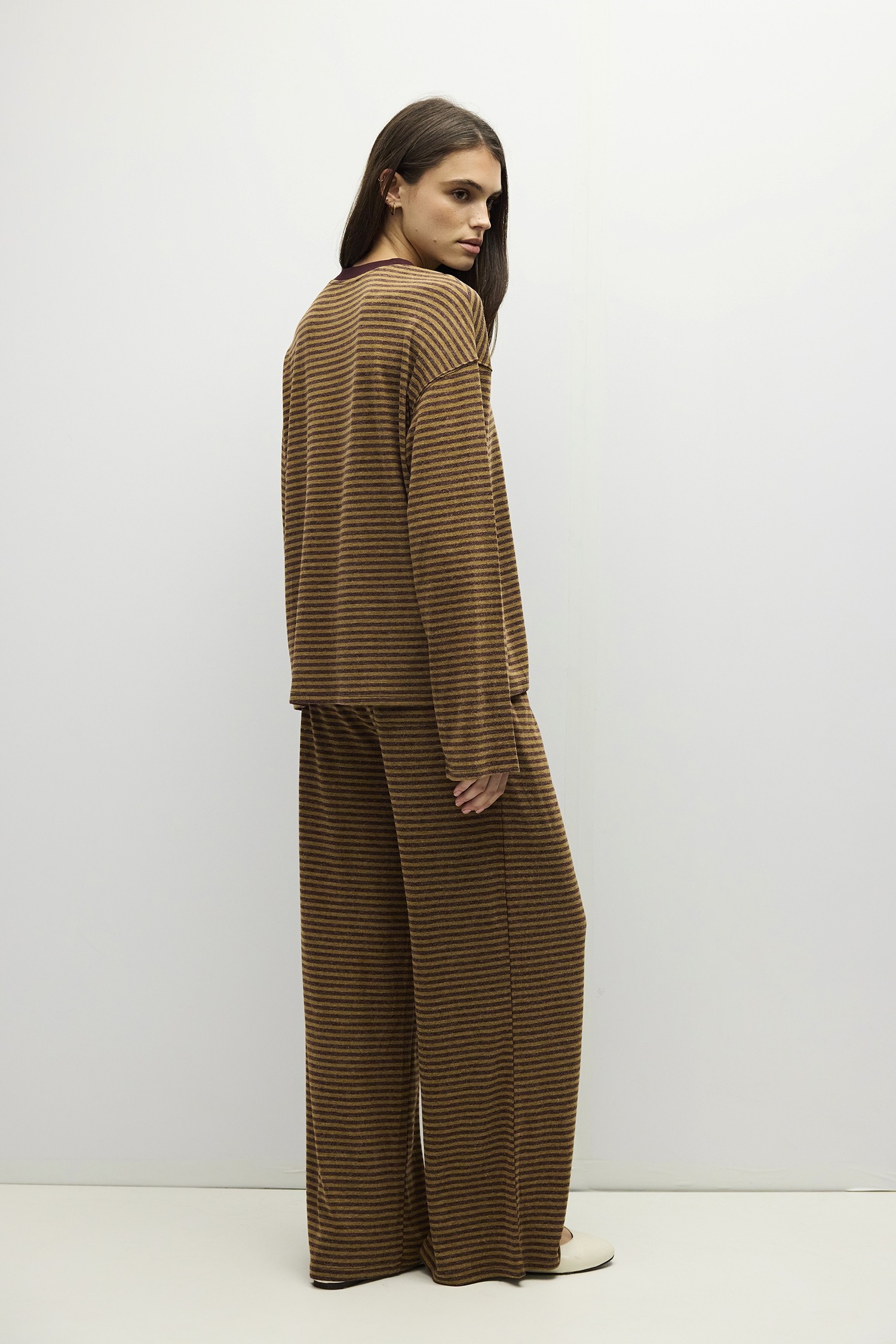 PAR1423-OLIVE-BURGUNDY