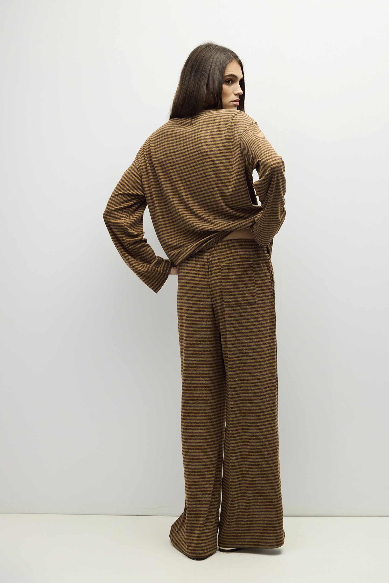 PAR1423-OLIVE-BURGUNDY
