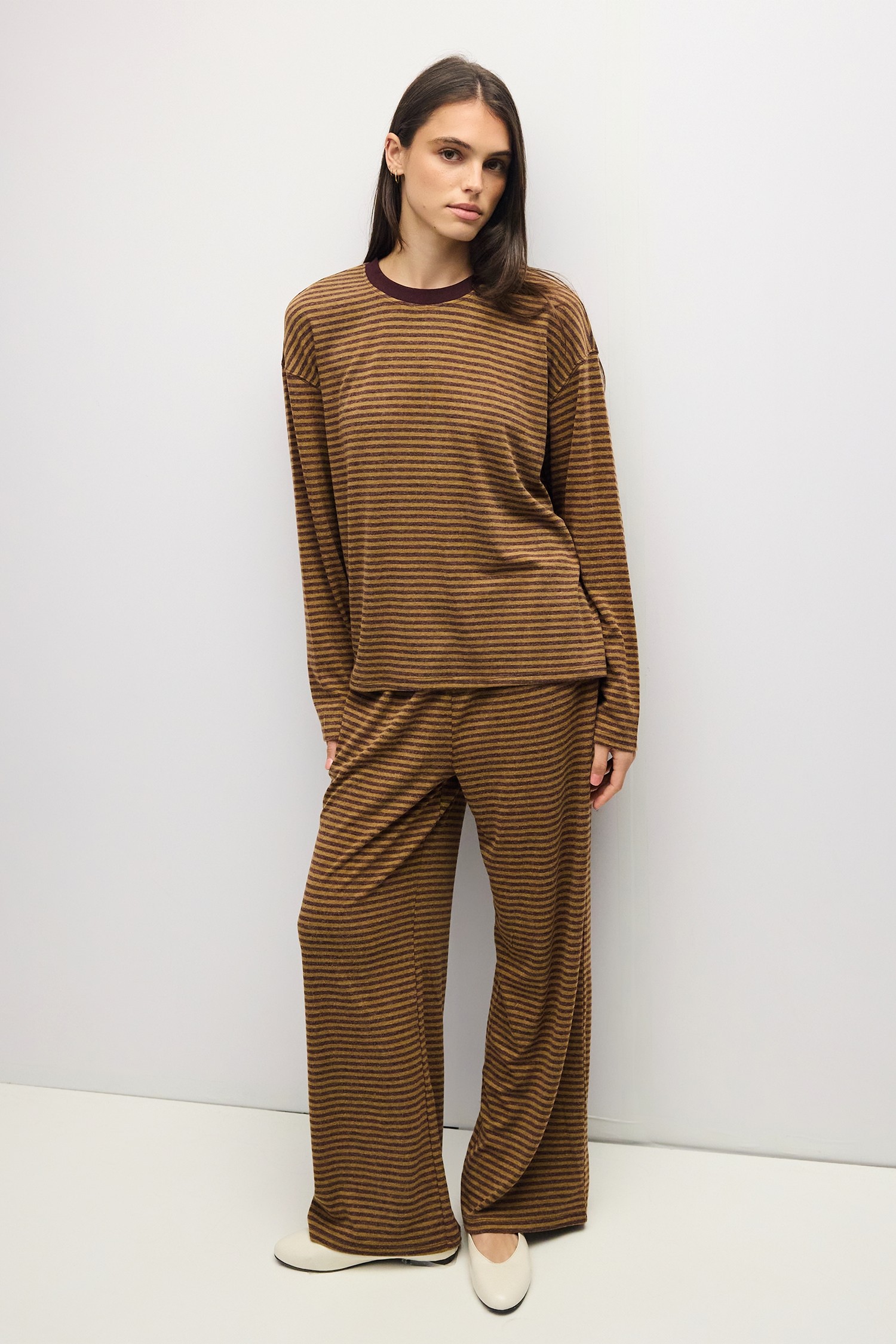 PAR1423-OLIVE-BURGUNDY