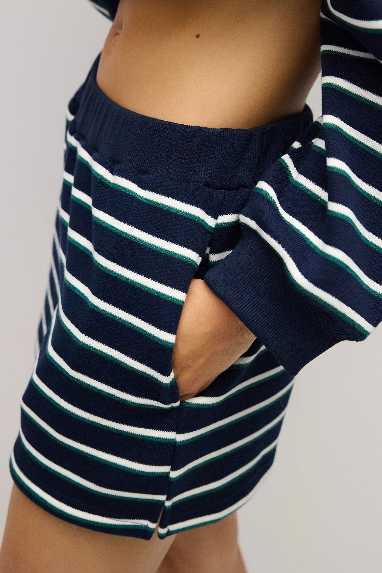 PAR1424-NAVY-GREEN-WHITE