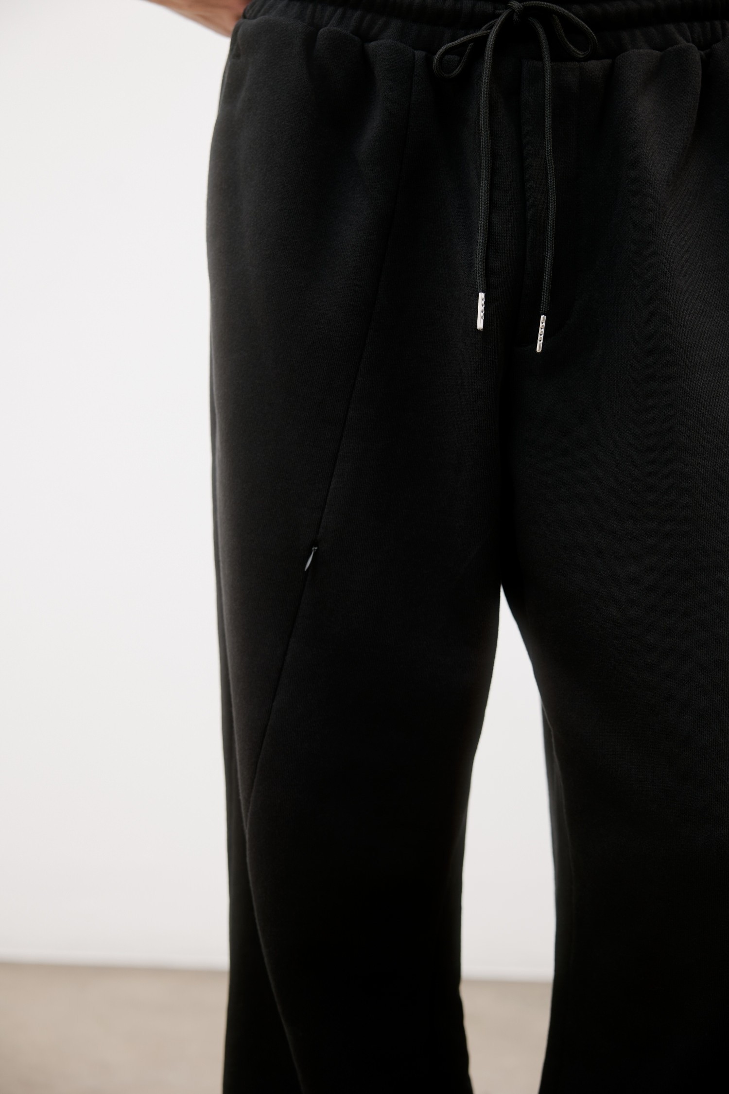PCM0595-BLACK