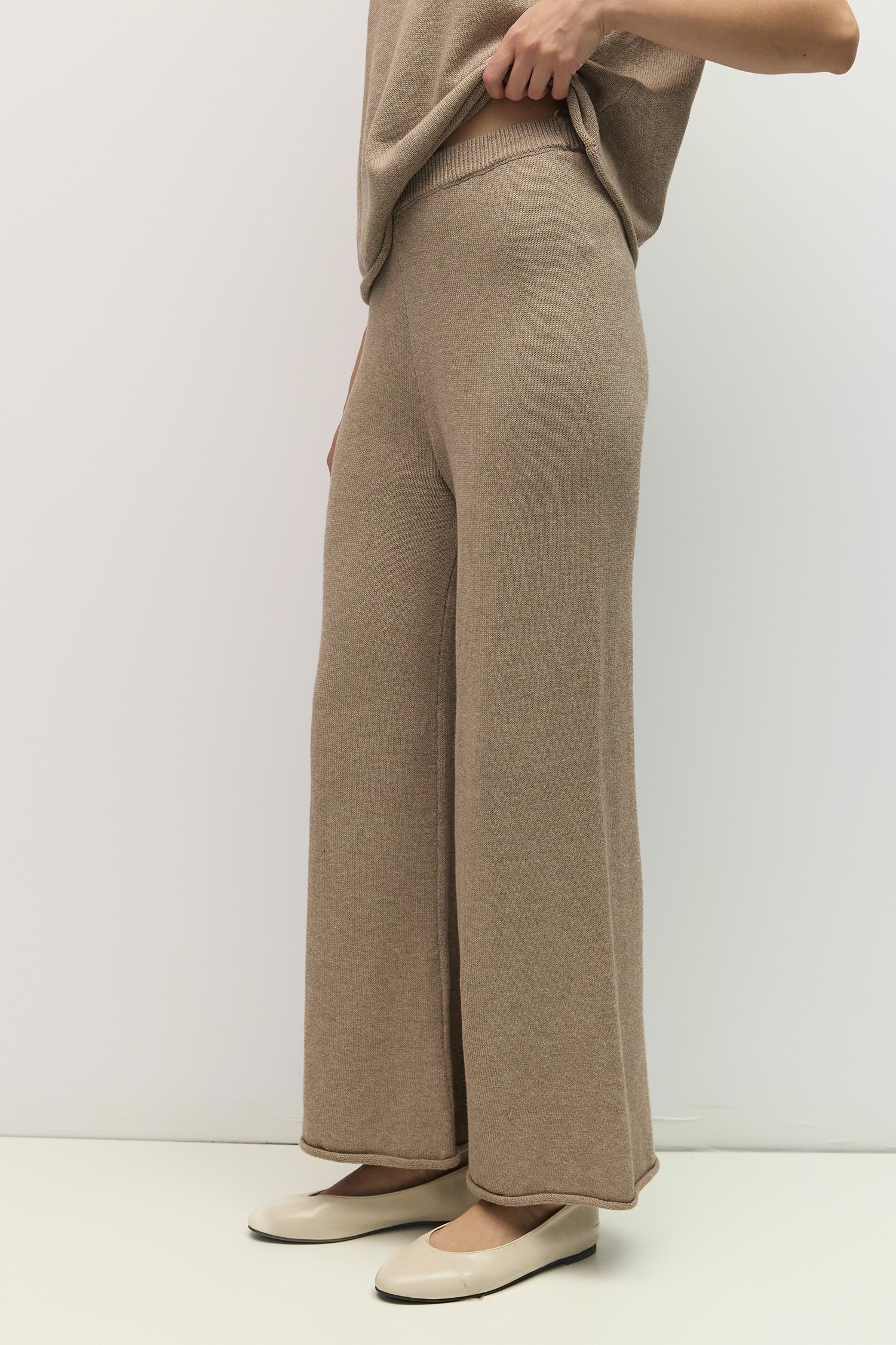PMR0200.-TAUPE