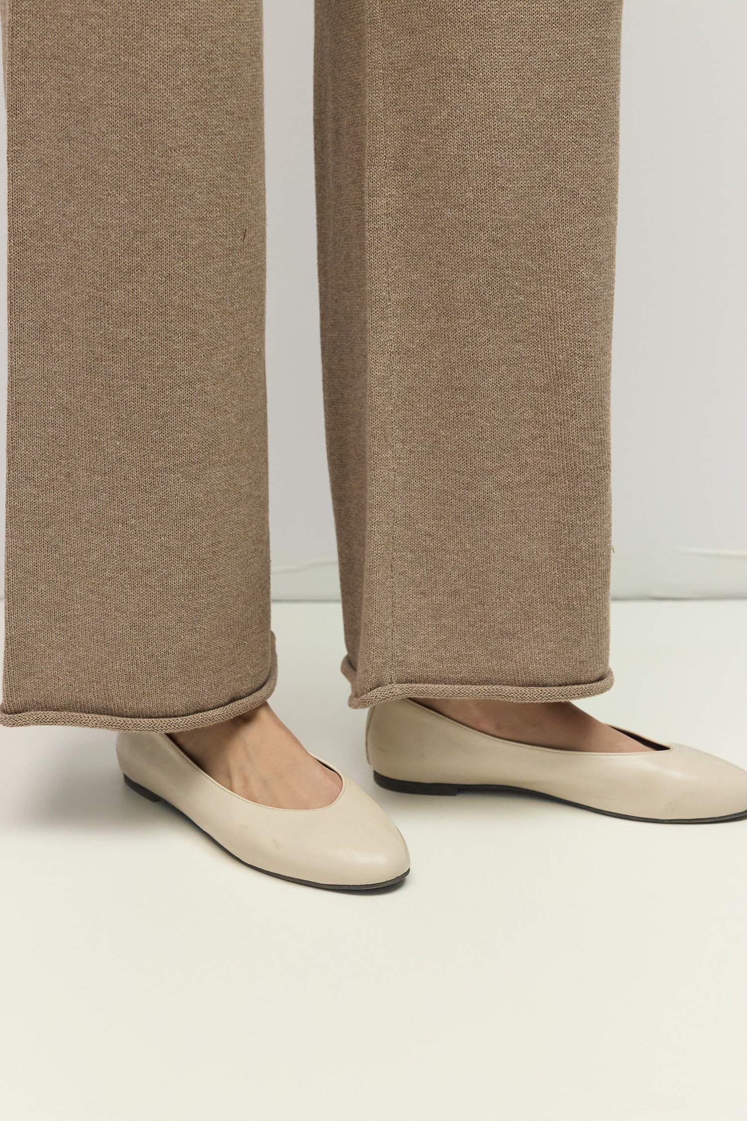 PMR0200.-TAUPE