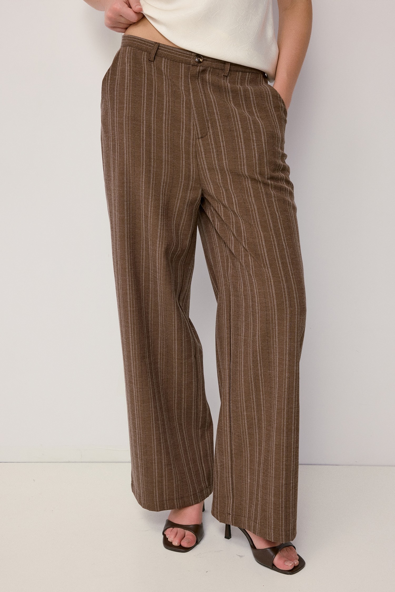 PMR0724-A-BROWN