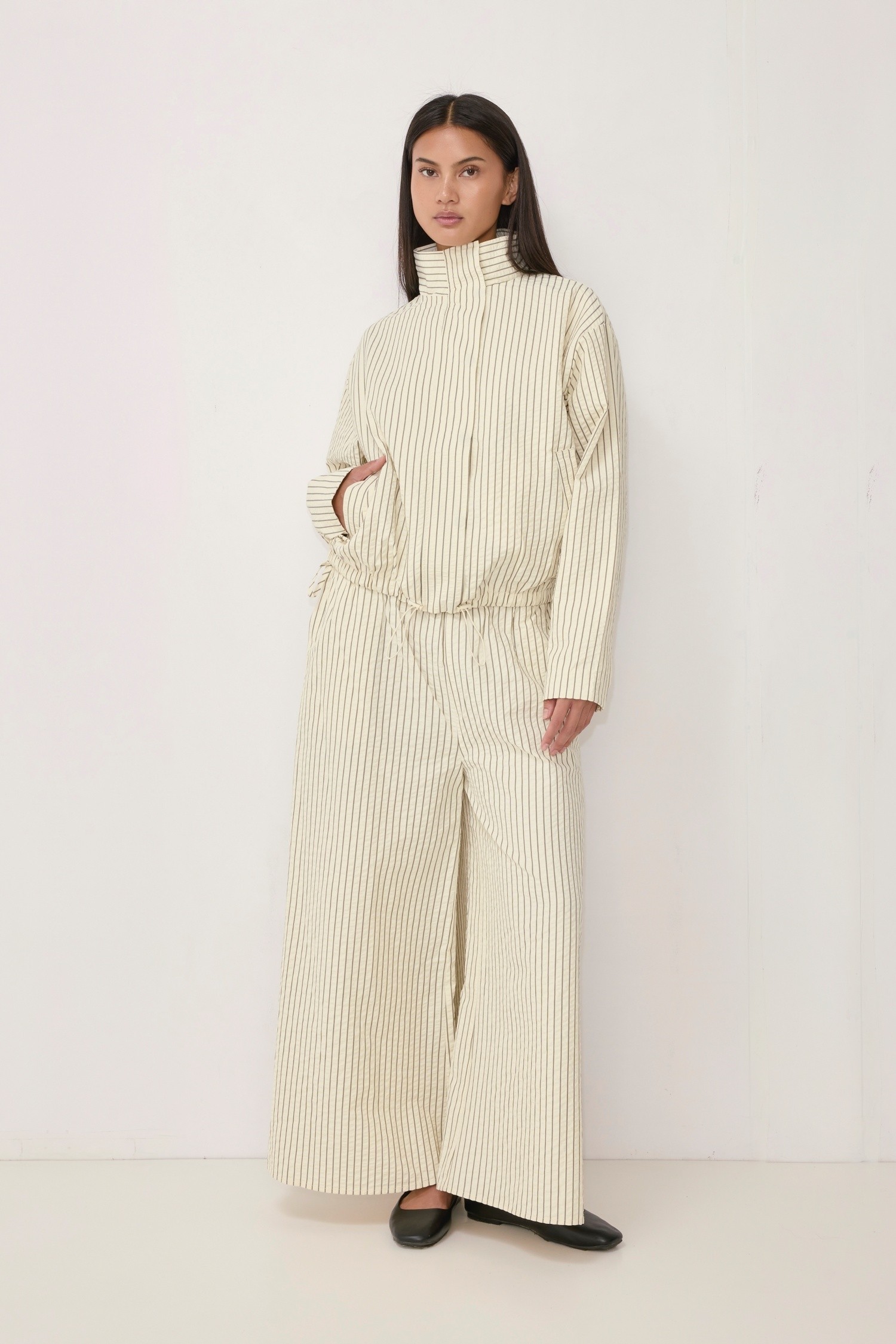PMR1016-A-CREAM-BLACK