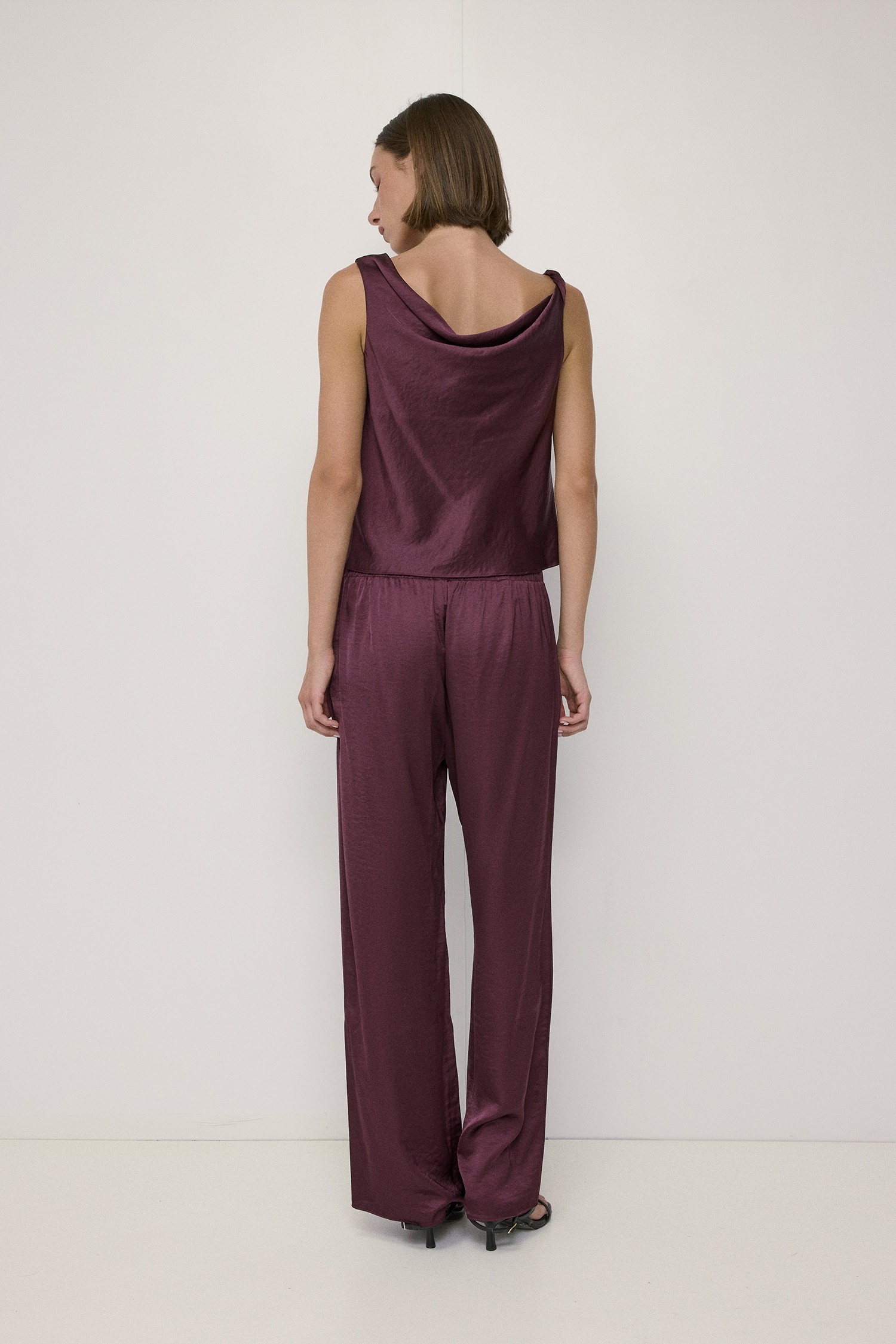 PMR1361-PLUM
