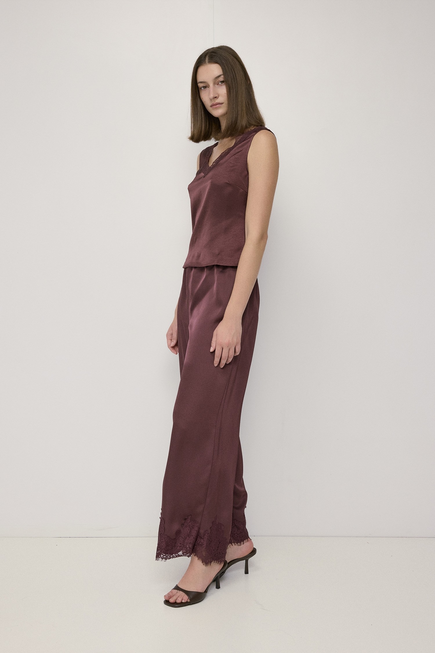 PMR1628-PLUM
