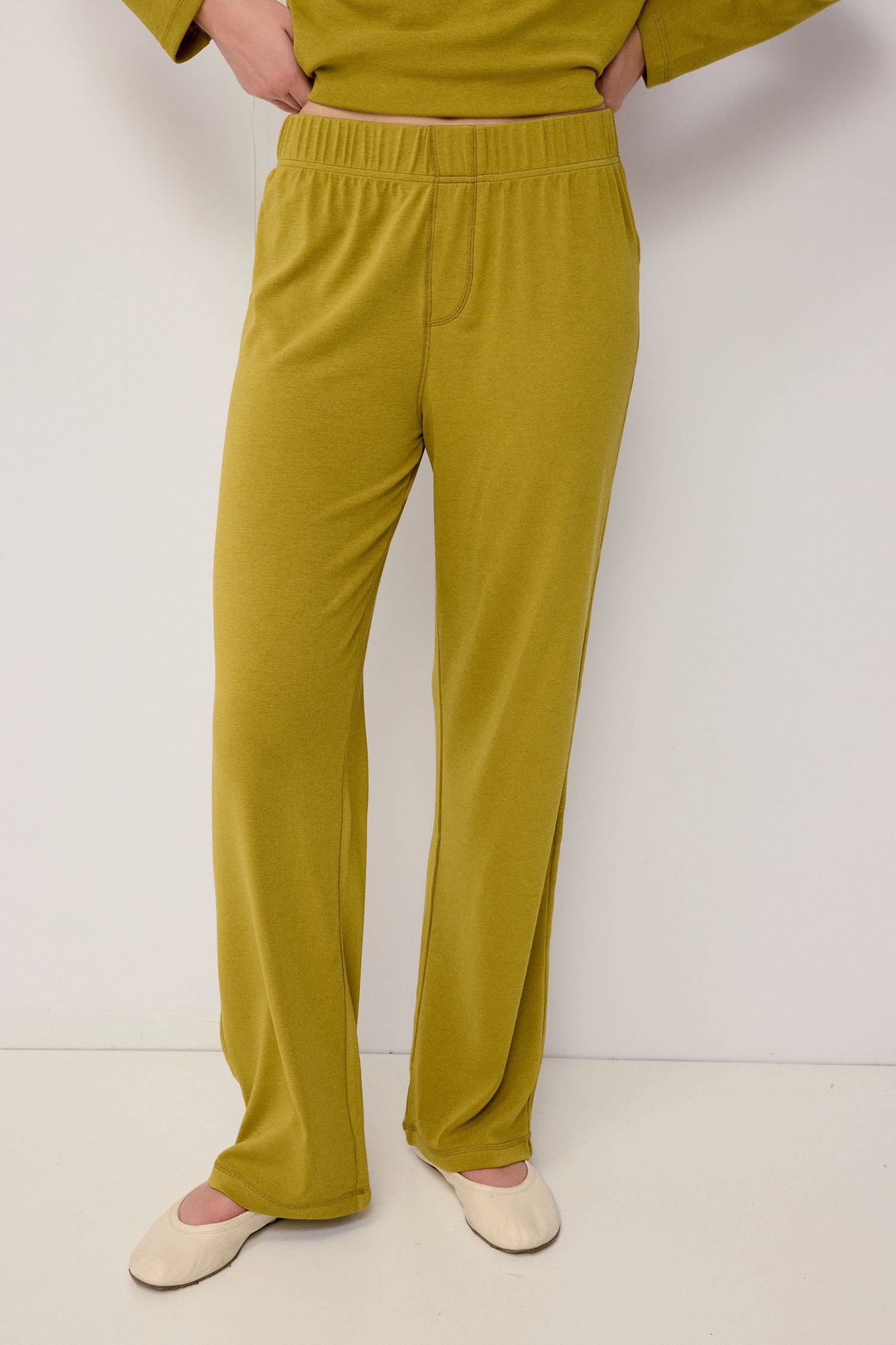 PMR1796-CHARTREUSE
