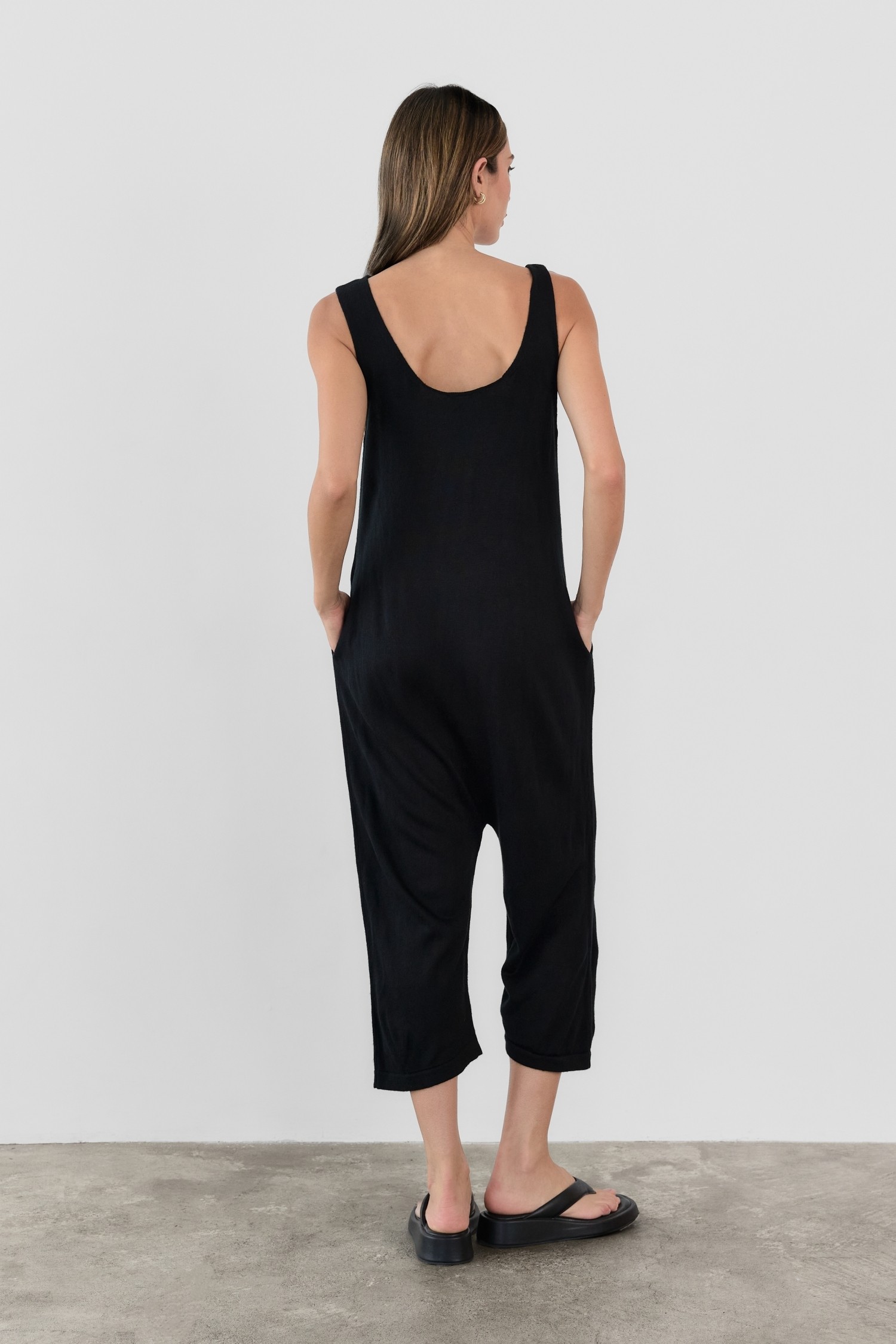 PR2232-BLACK
