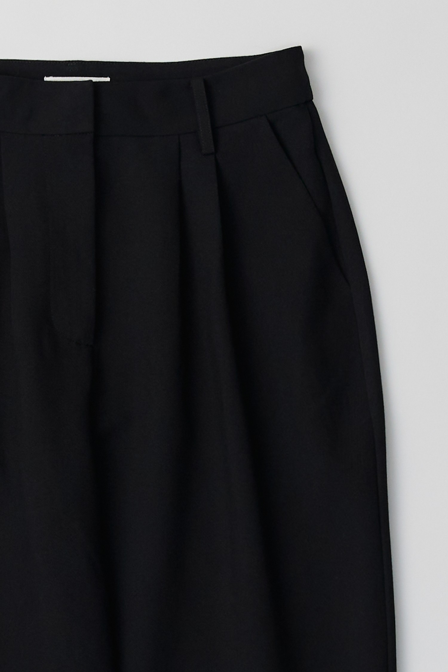 PR2373.-BLACK