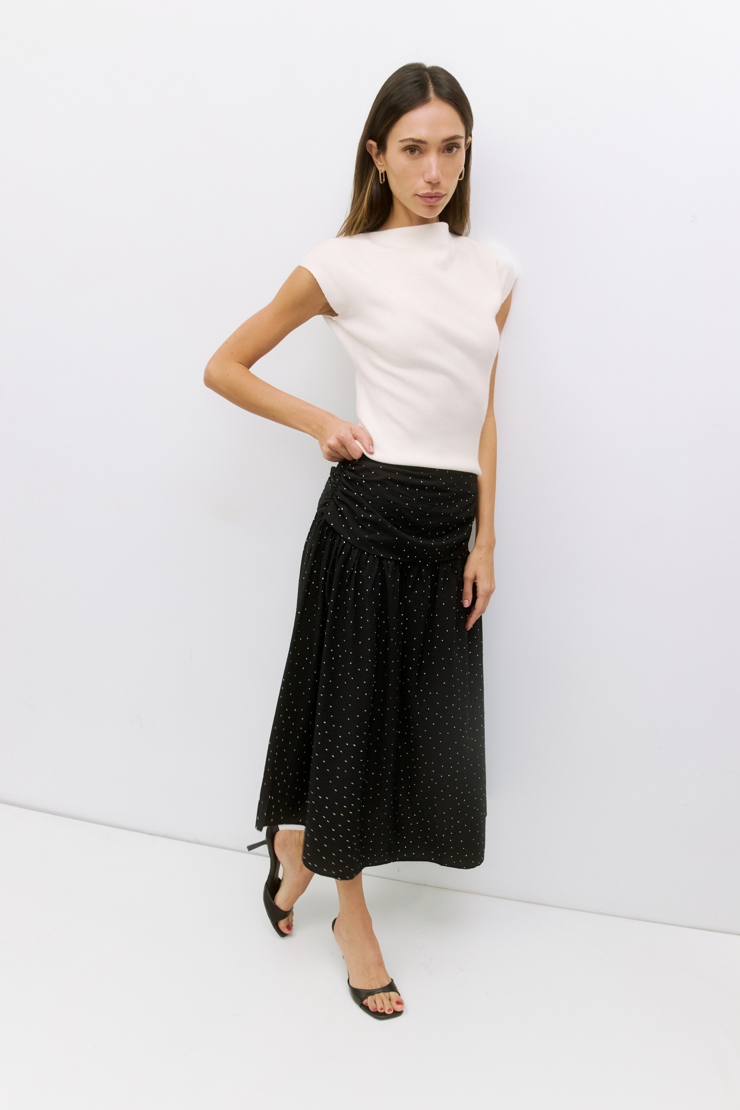 SAR0348-BLACK