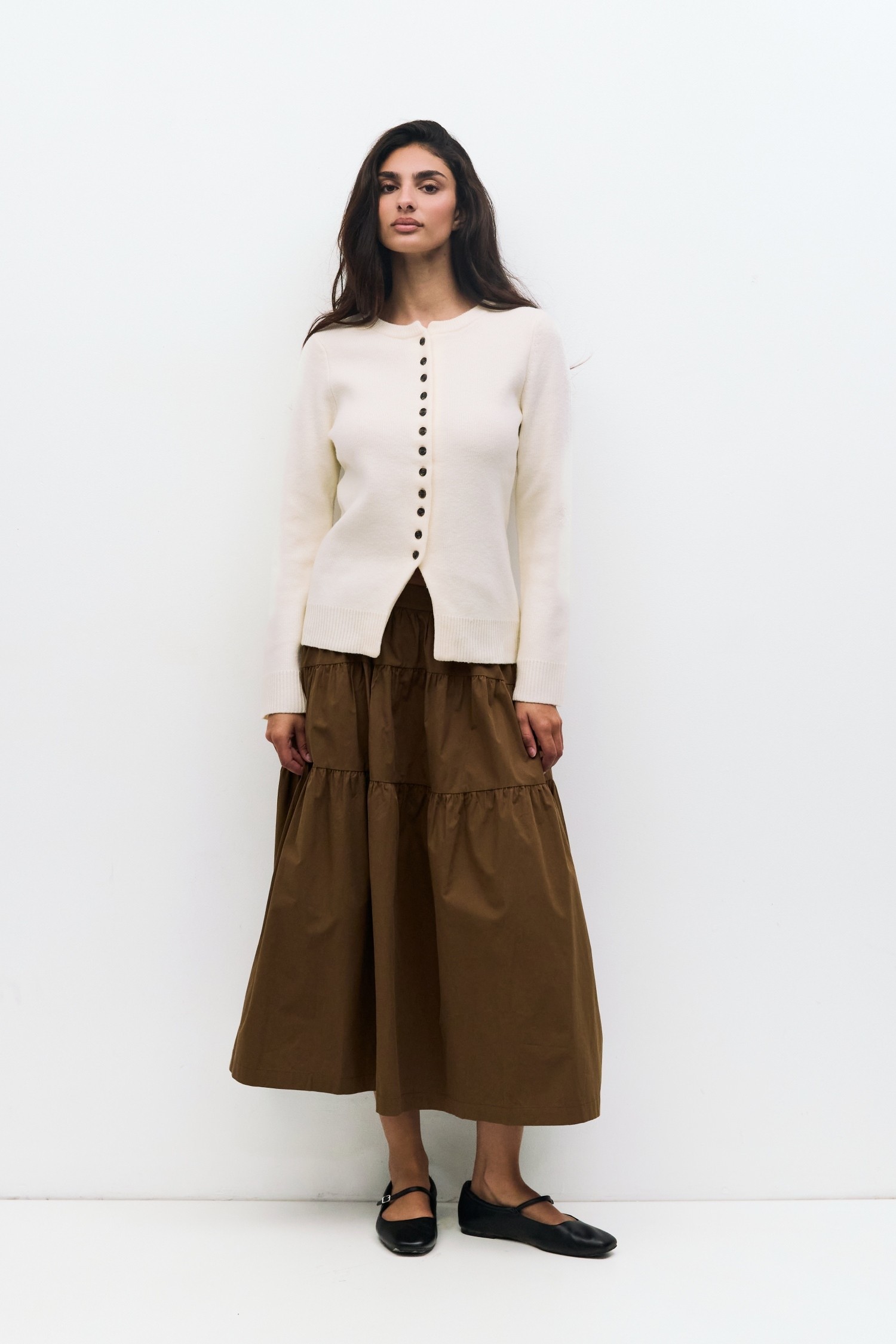 SAR0532-BROWN