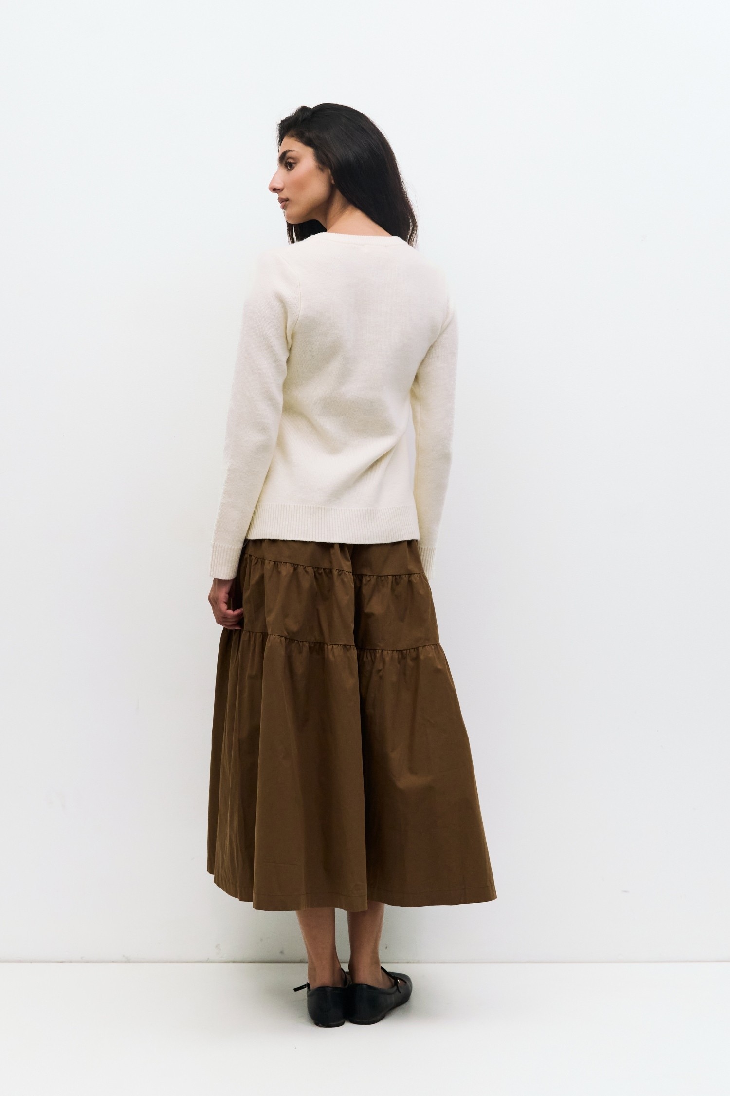 SAR0532-BROWN