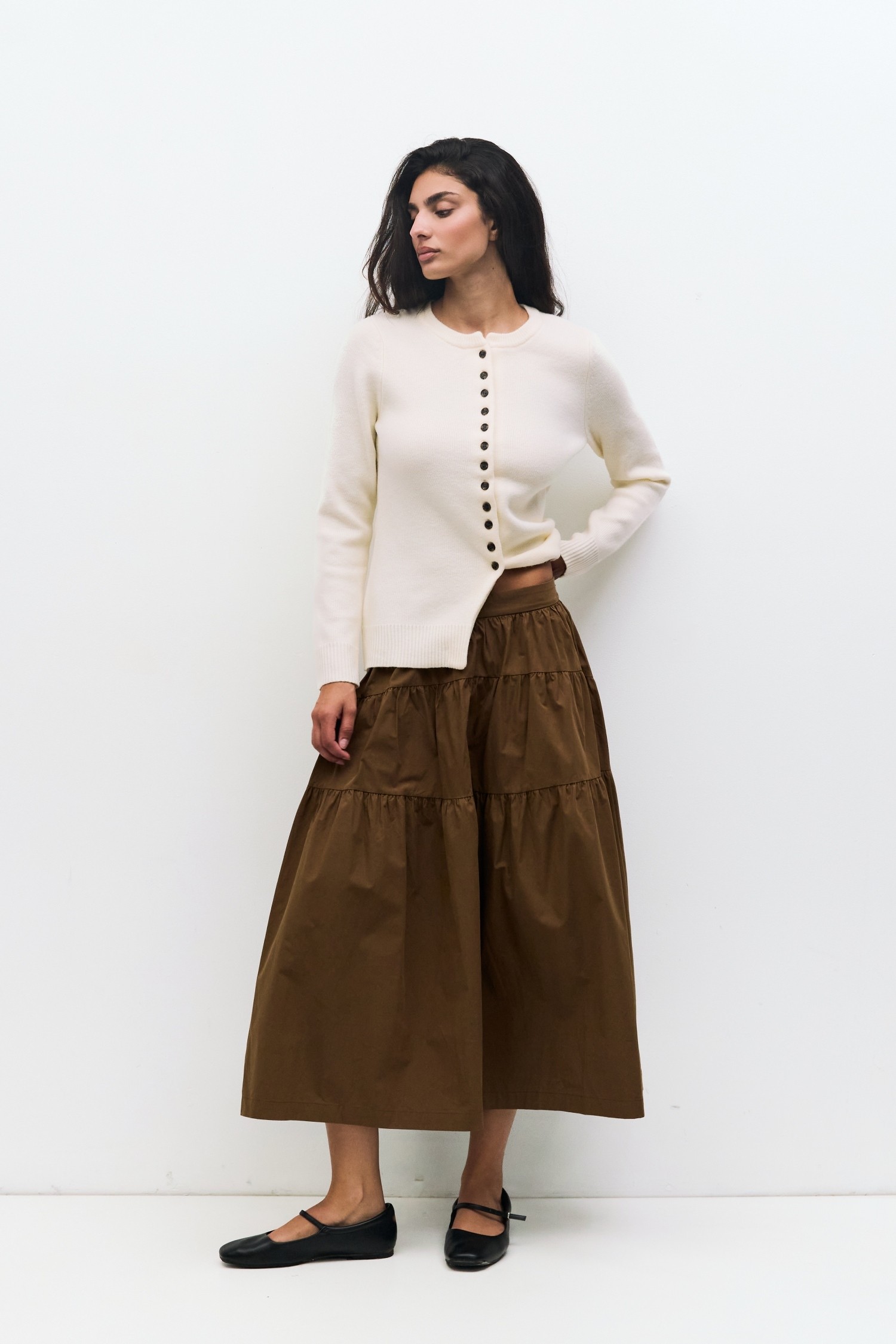 SAR0532-BROWN