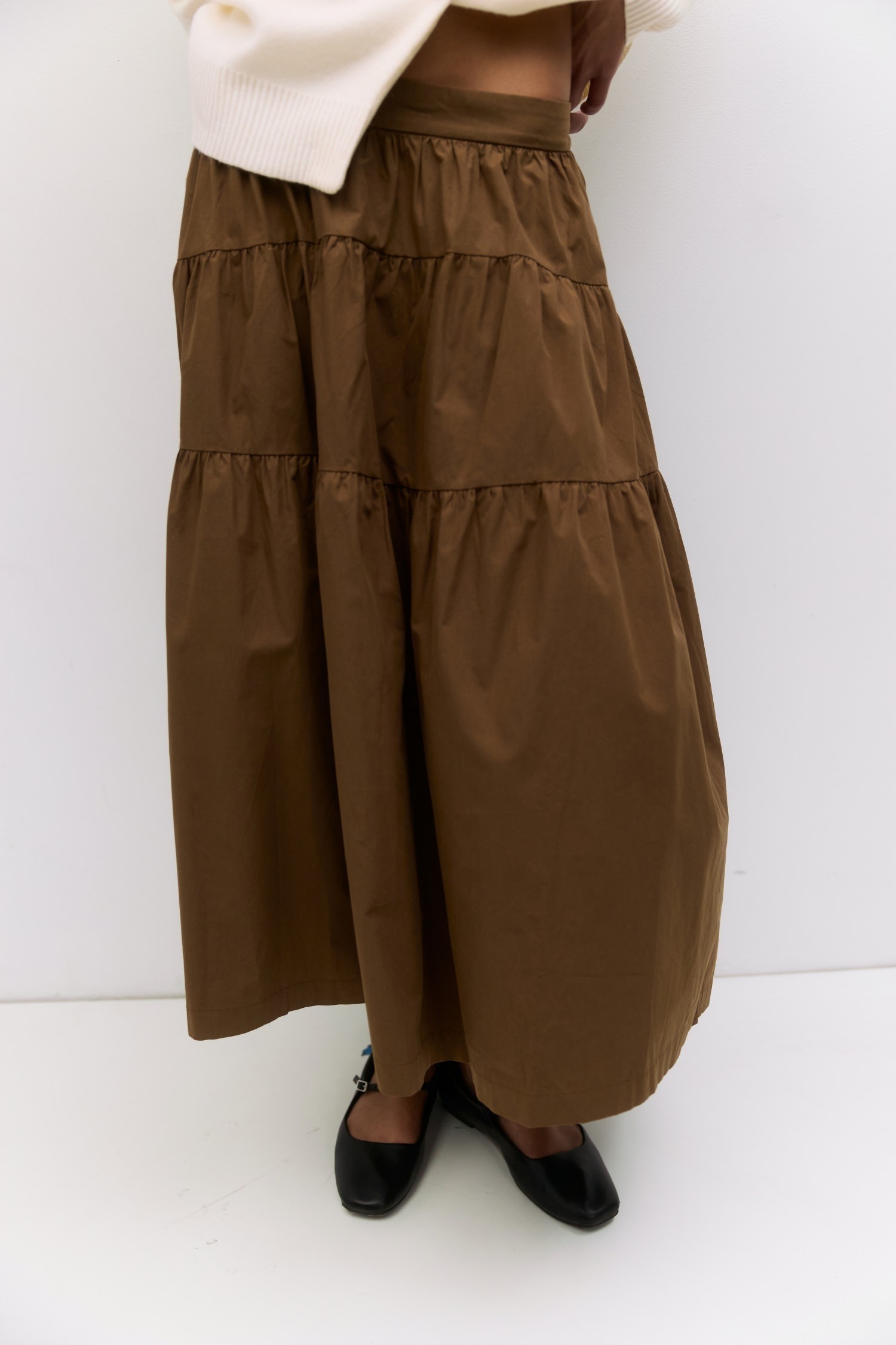 SAR0532-BROWN