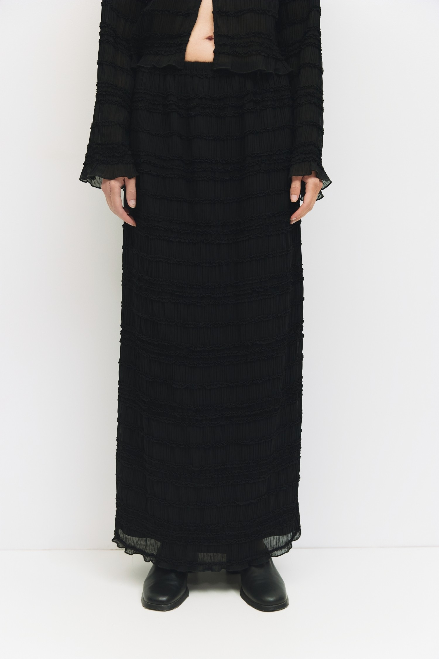 SAR0535-BLACK
