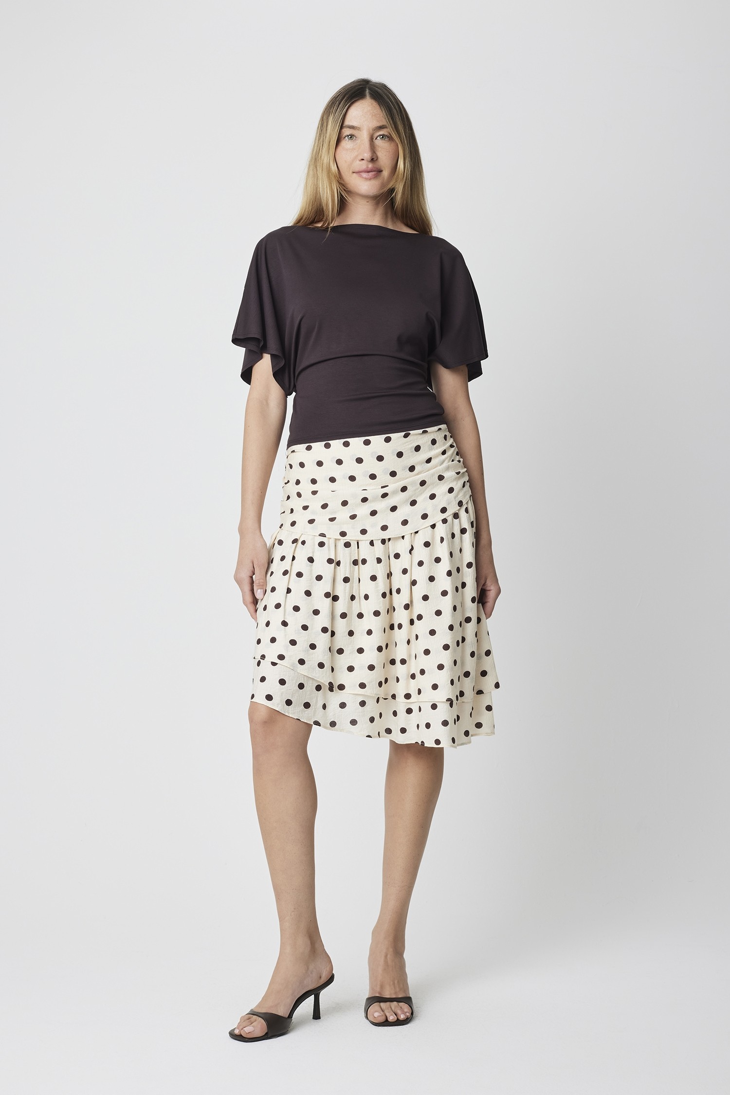 SAR1099-A-CREAM-BROWN