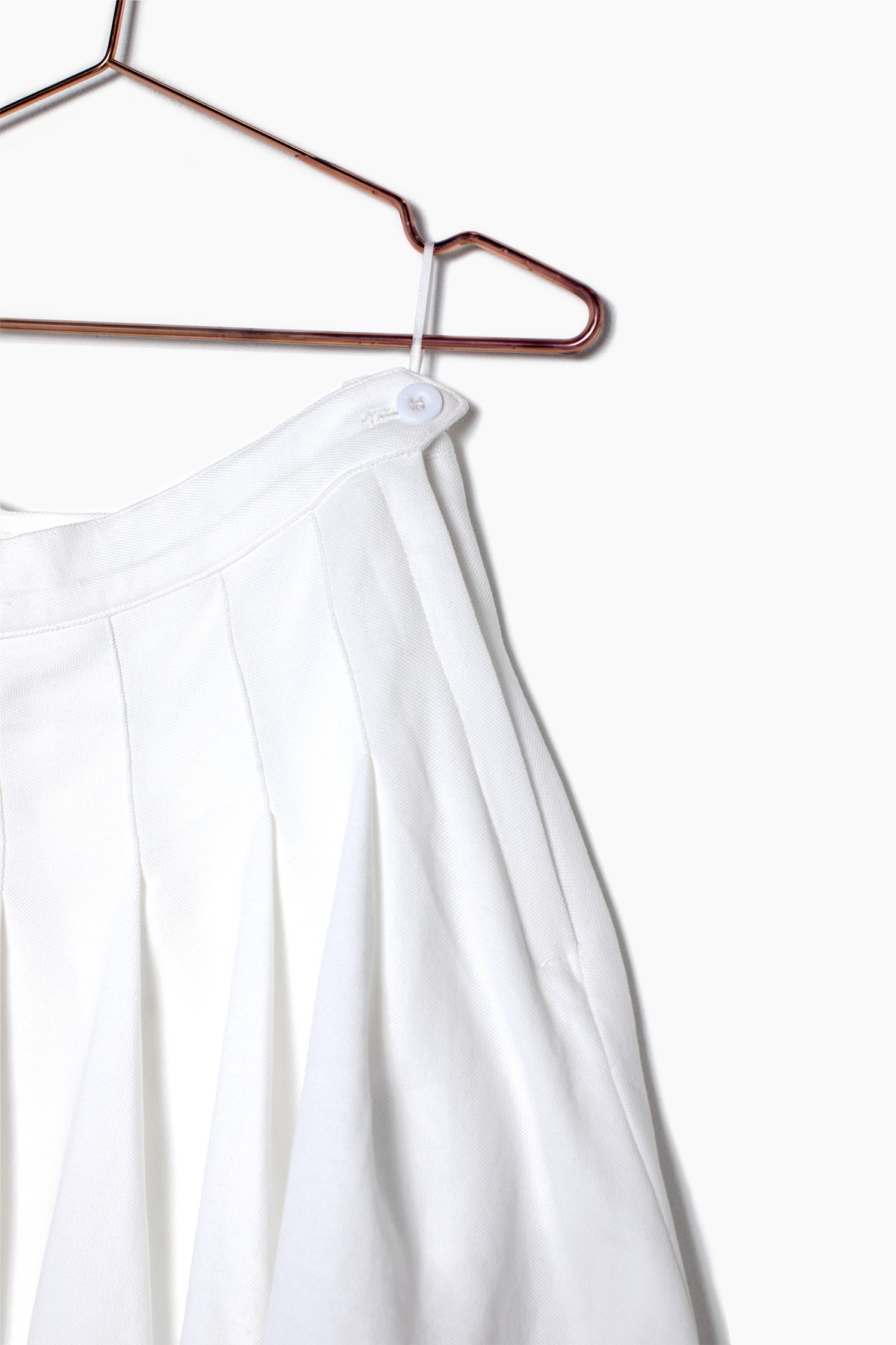 SK2051-WHITE