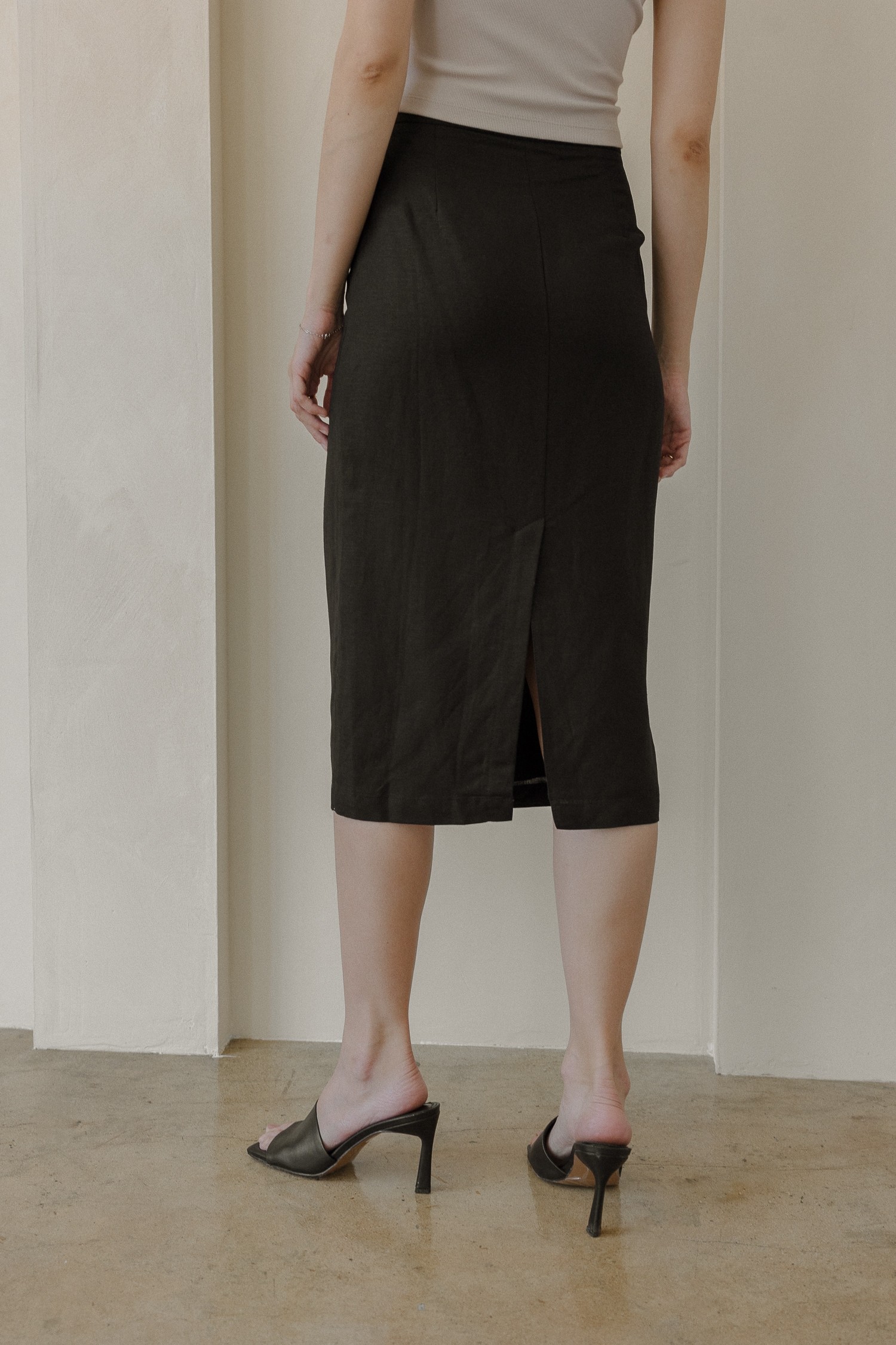SK2080-BLACK