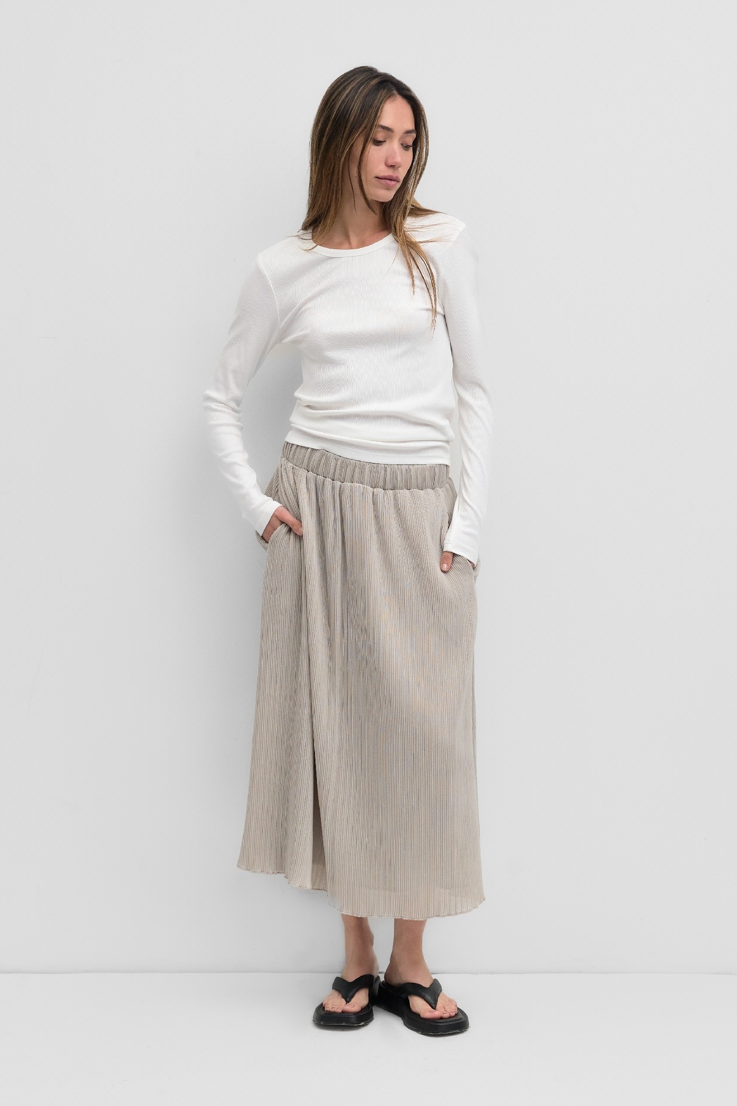 SK2106-GREY