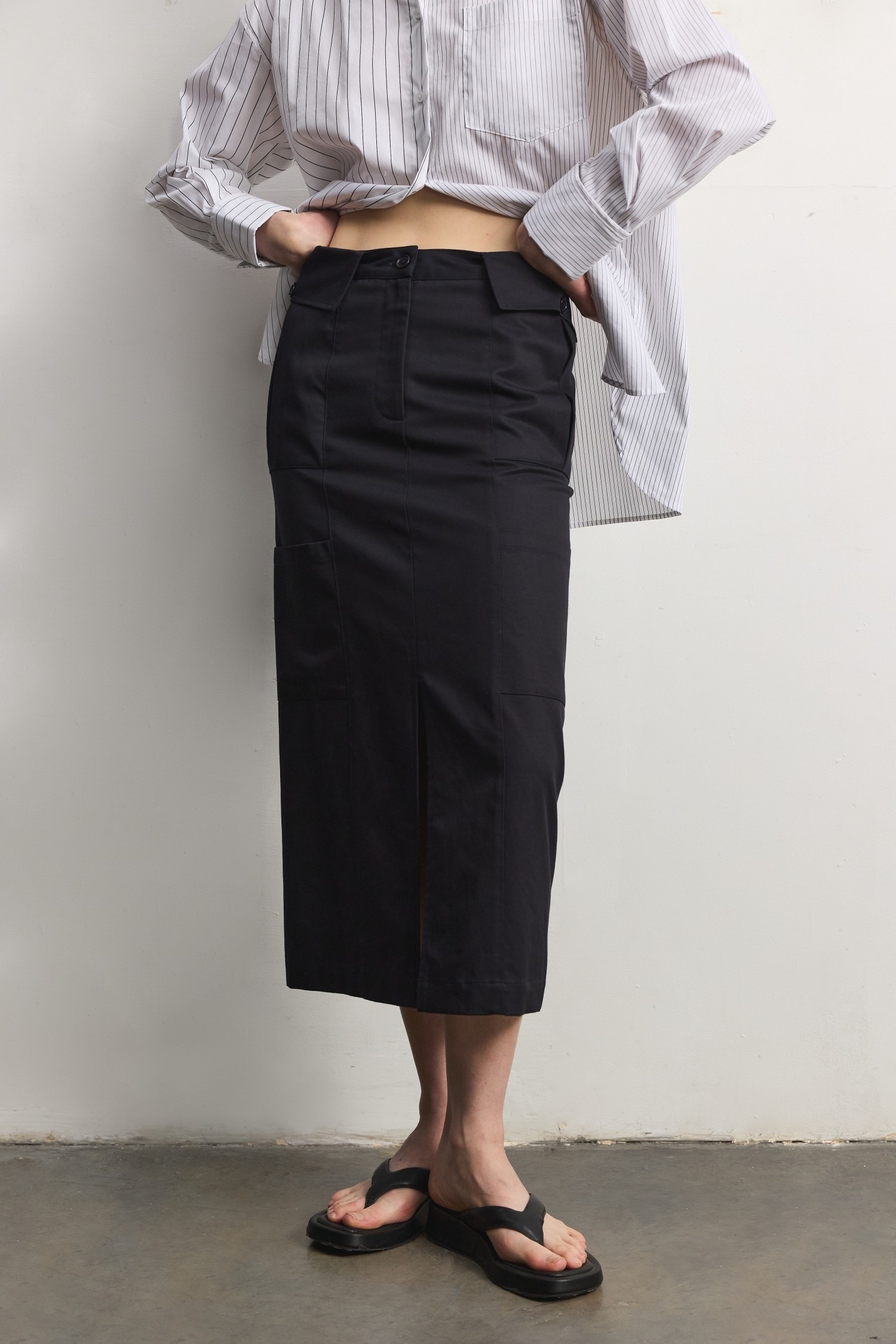 SK2107-NAVY