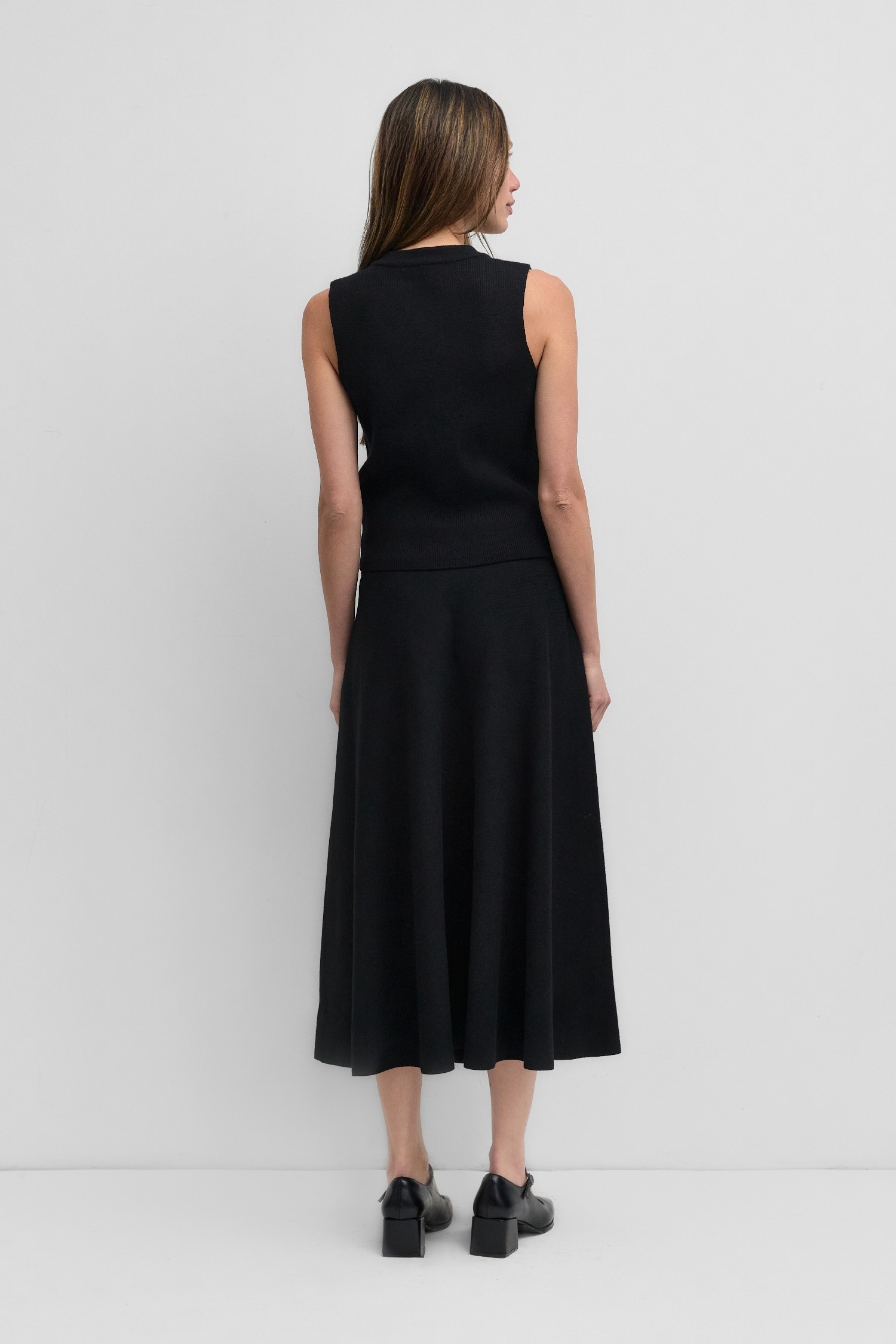 SK2114-BLACK