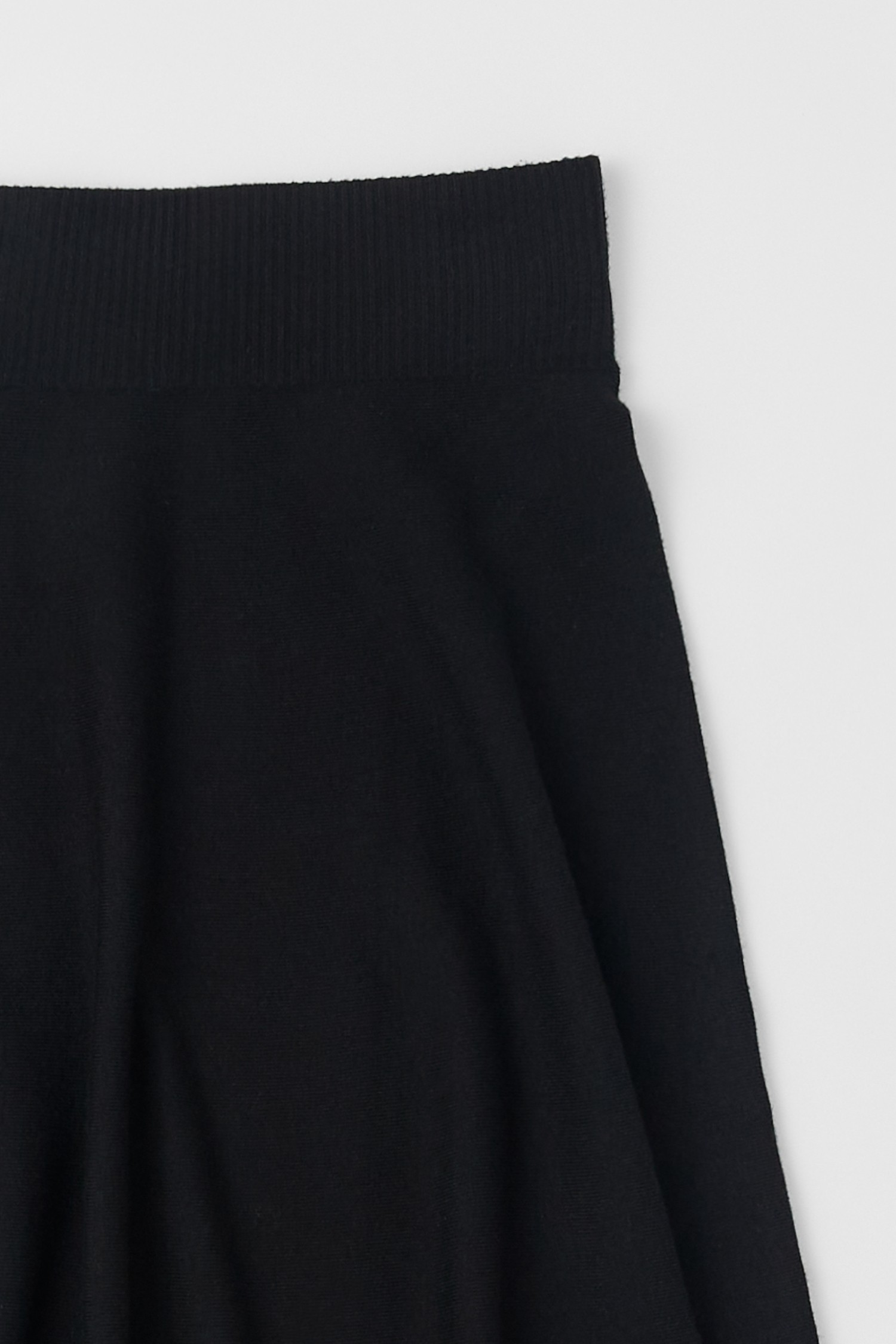 SK2114-BLACK