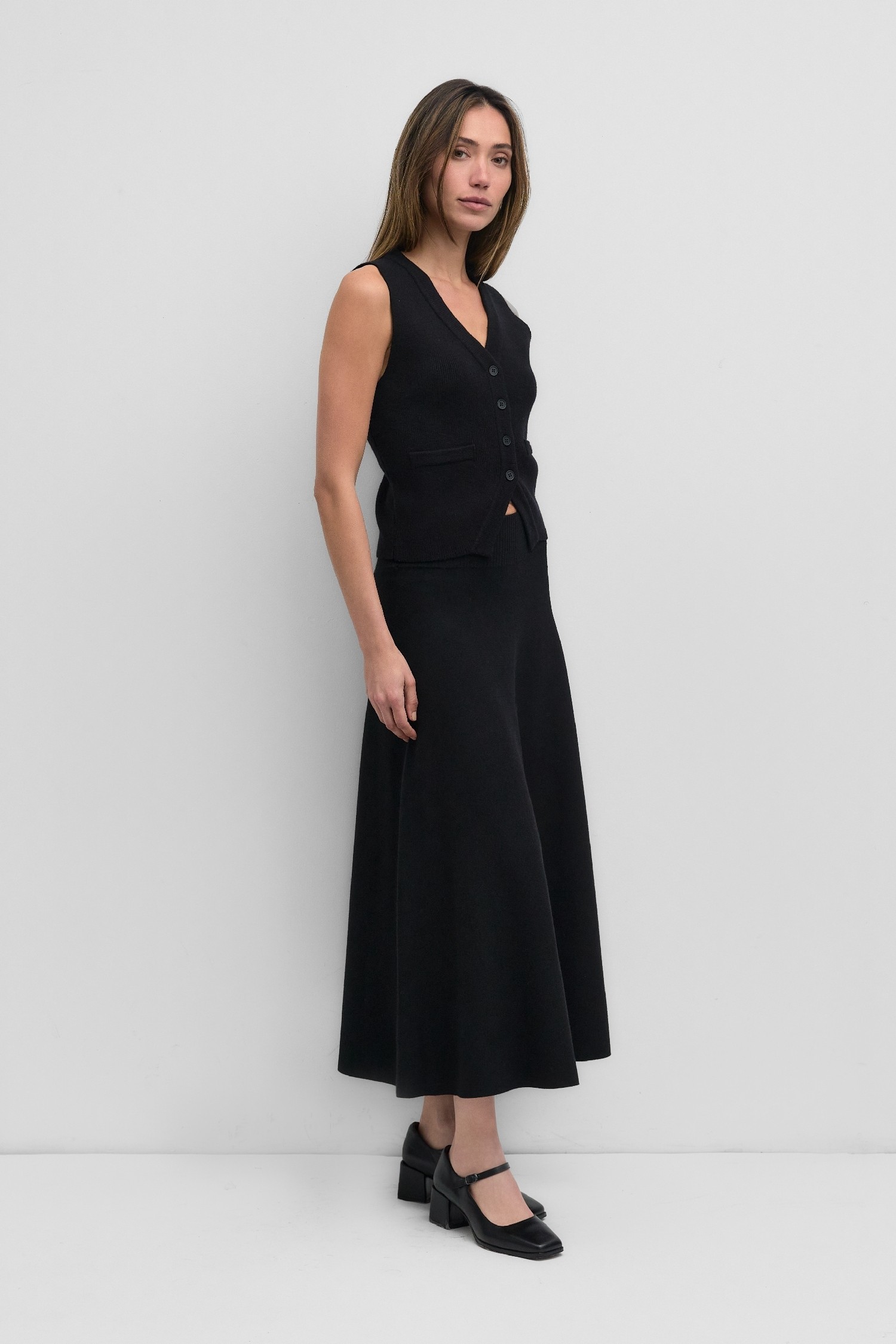 SK2114-BLACK