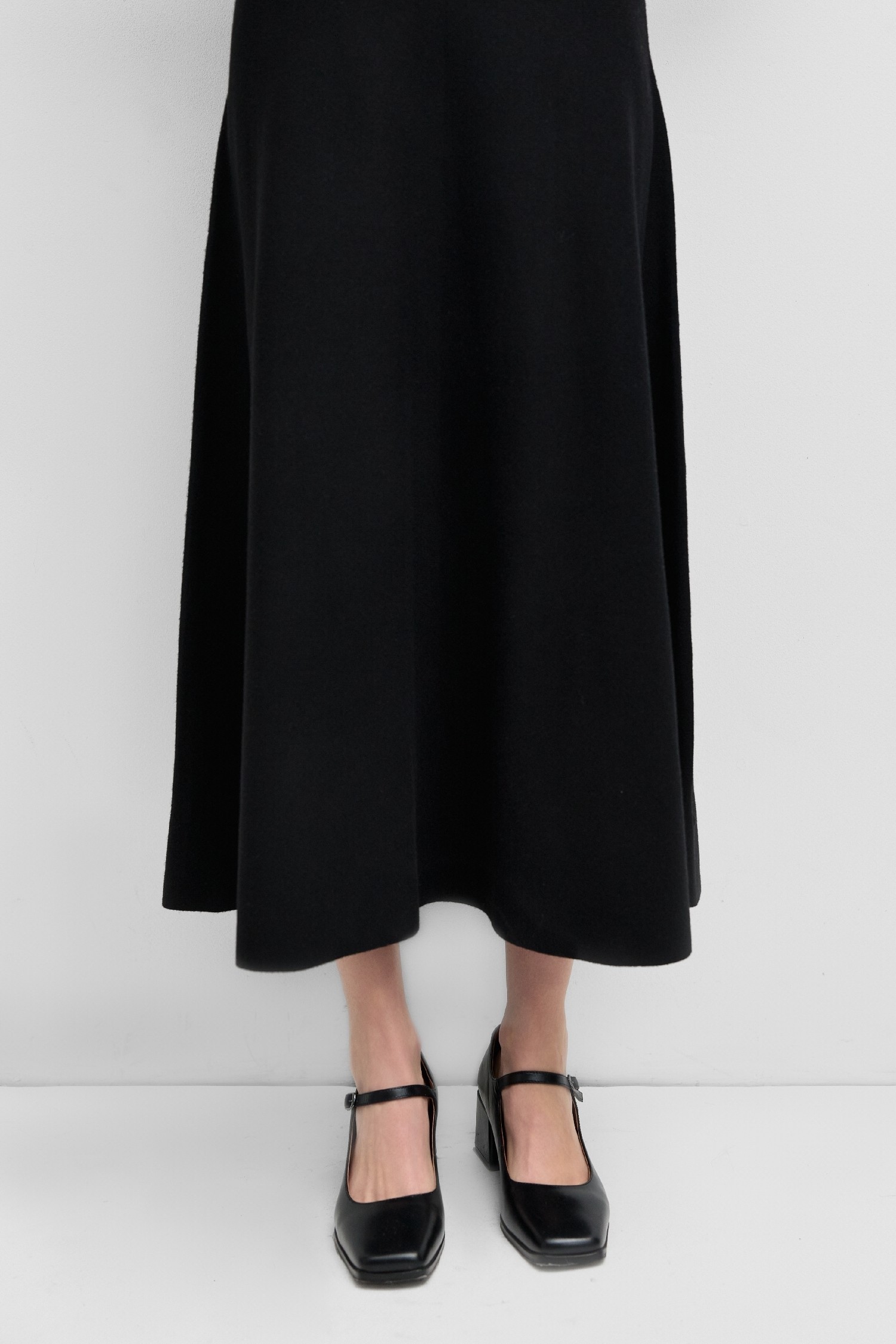 SK2114-BLACK