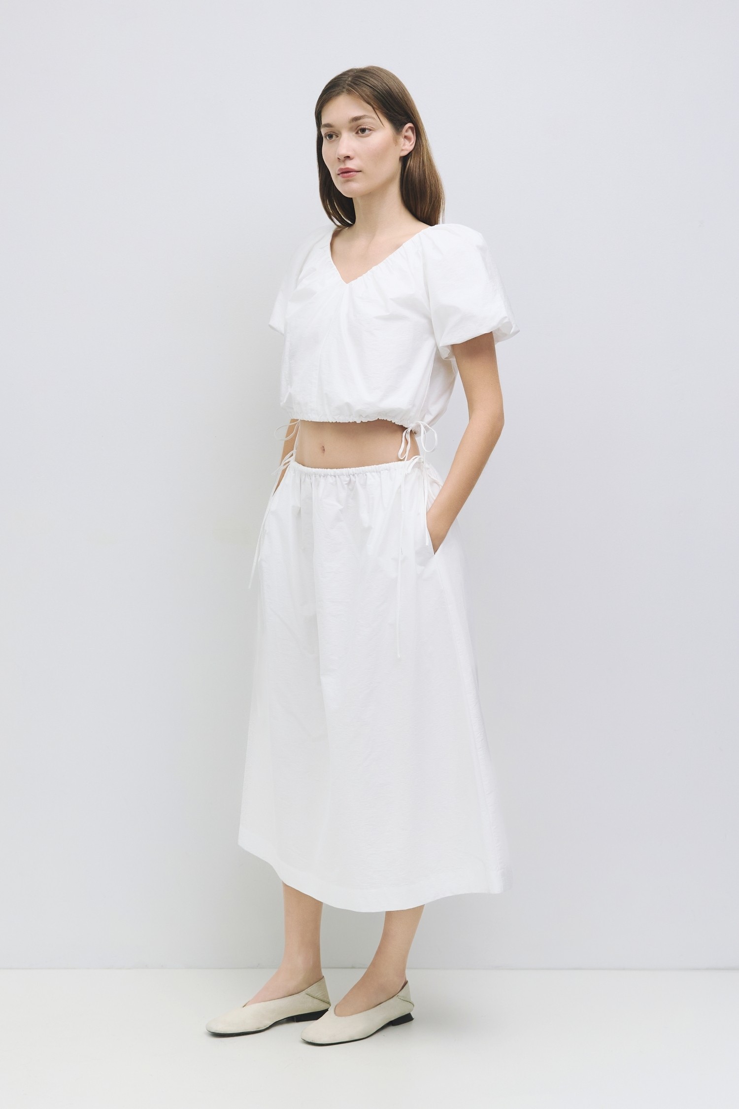 SK2129-WHITE