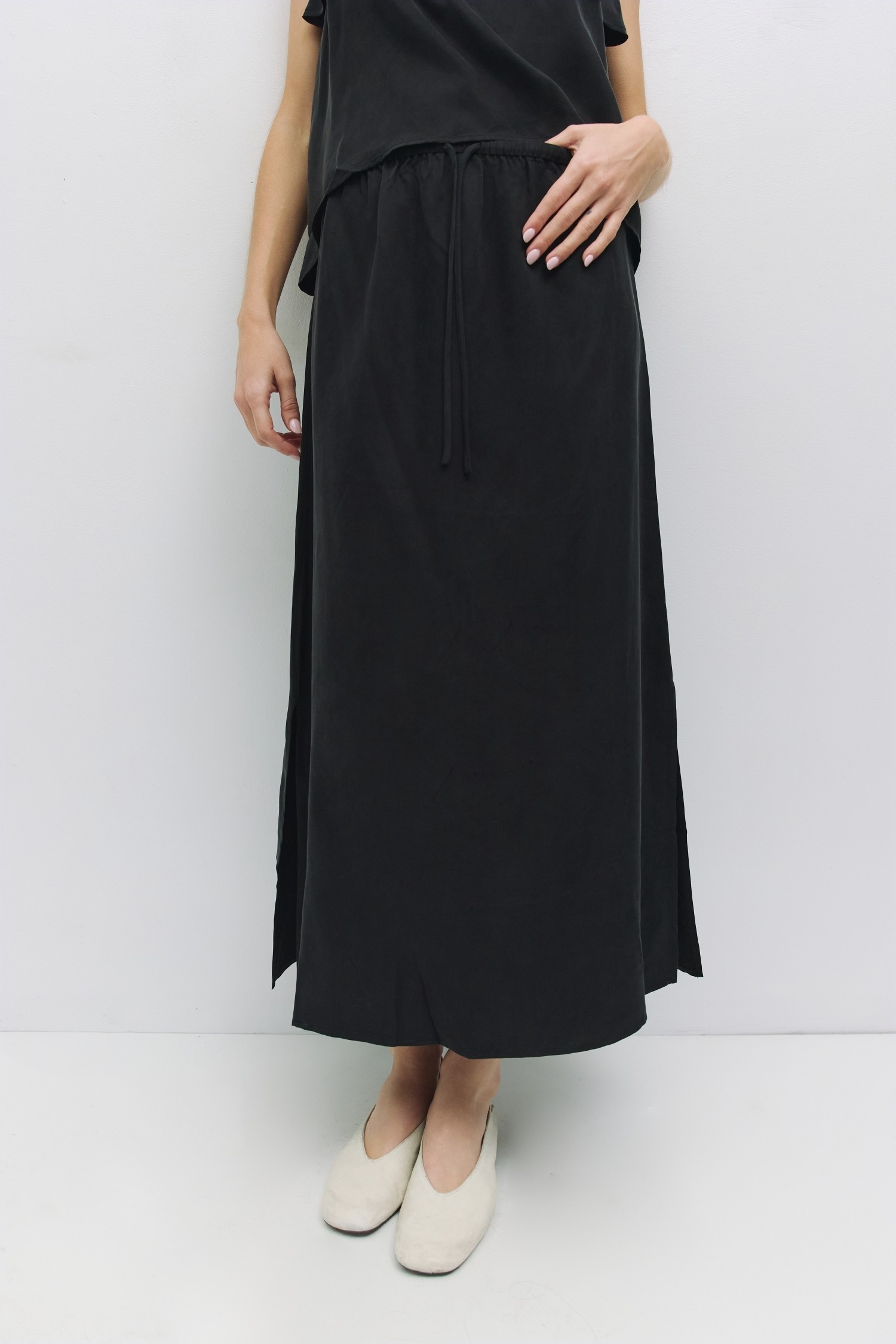SK2131-BLACK