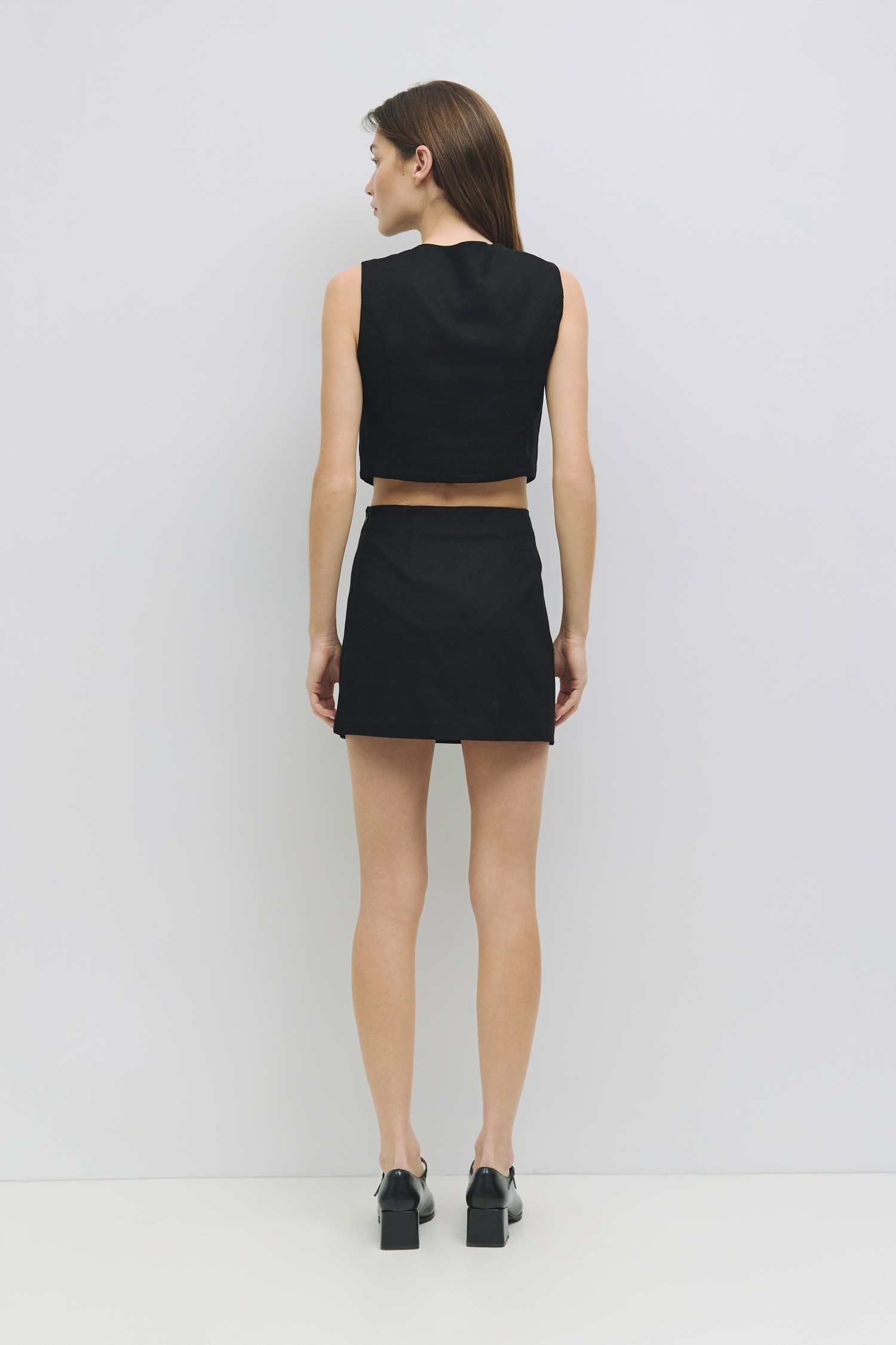 SK2140.-BLACK
