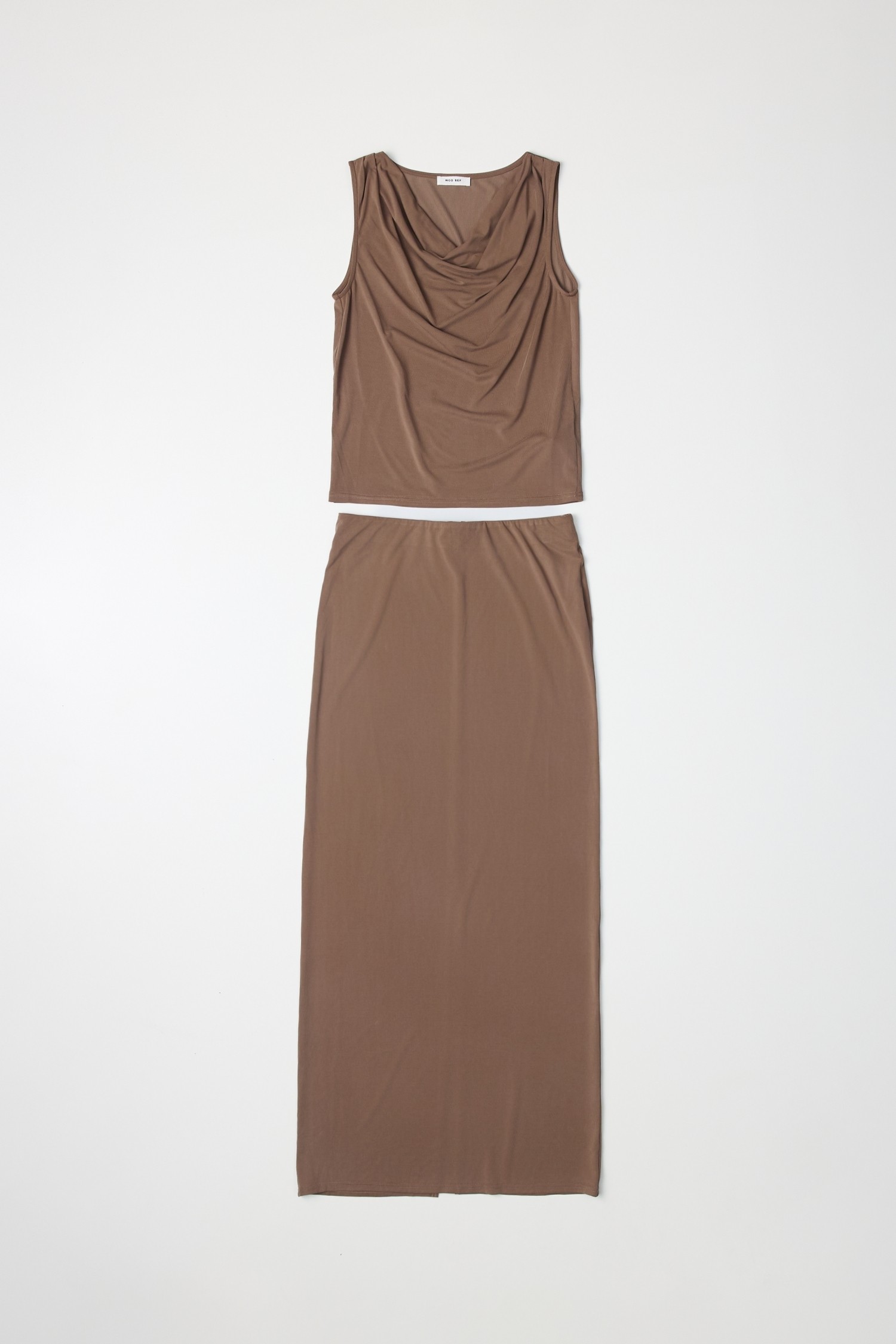 SK2152.-BROWN