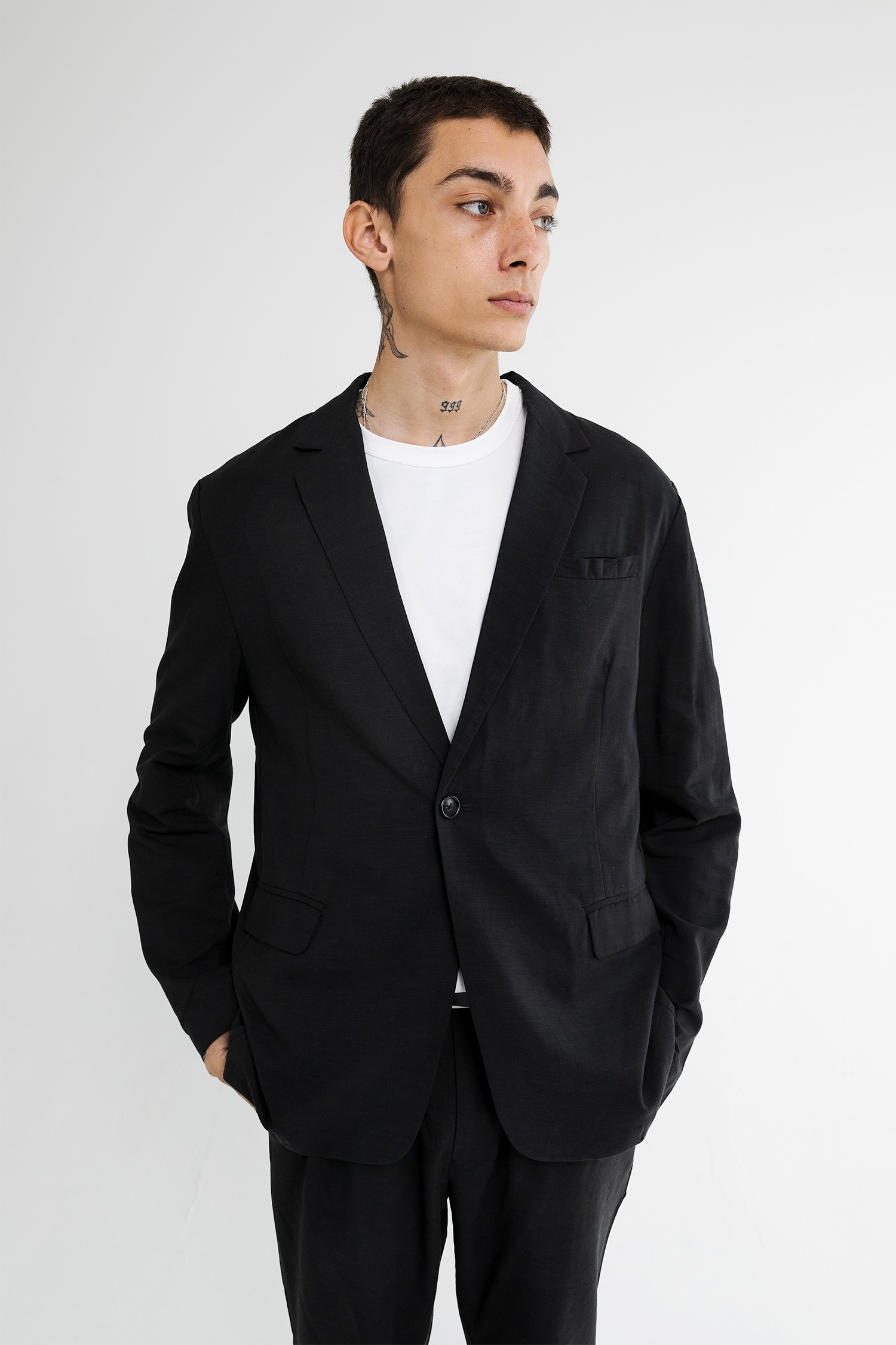 TA1092-BLACK
