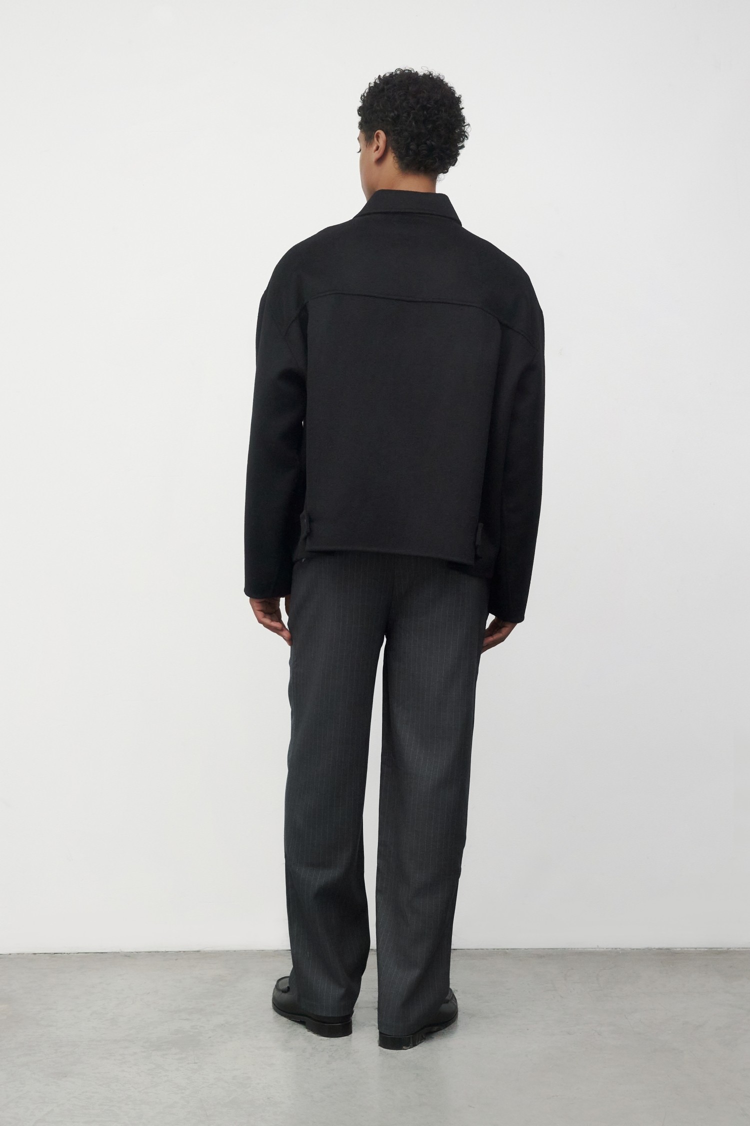 TA1177.-BLACK