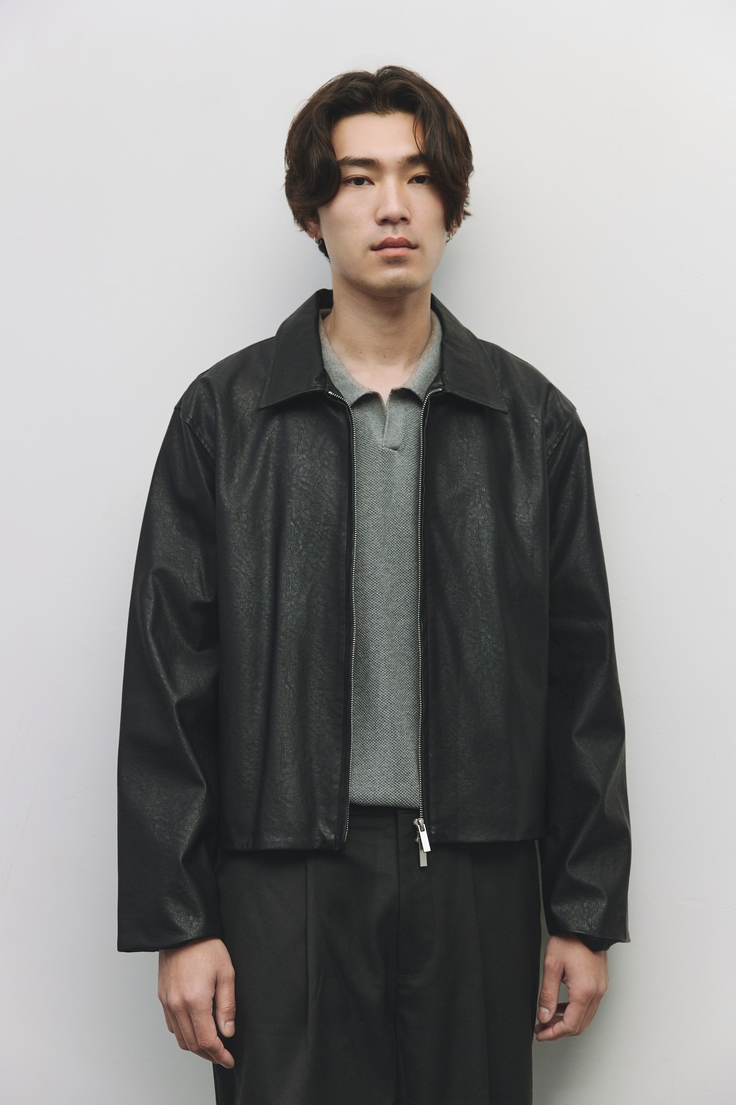 TA1182.-BLACK