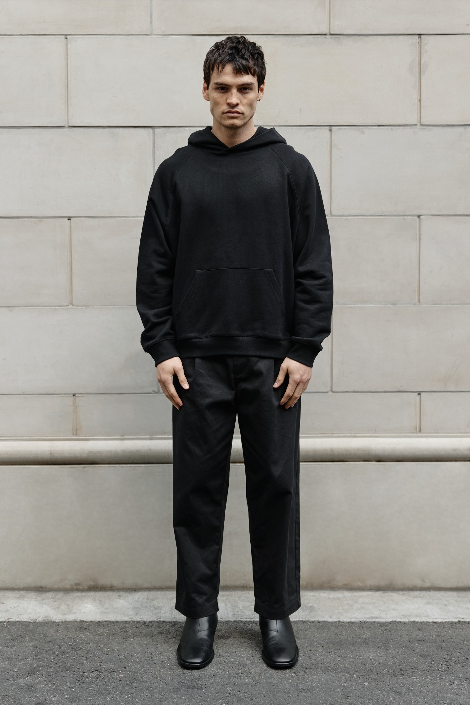 TA1209-BLACK