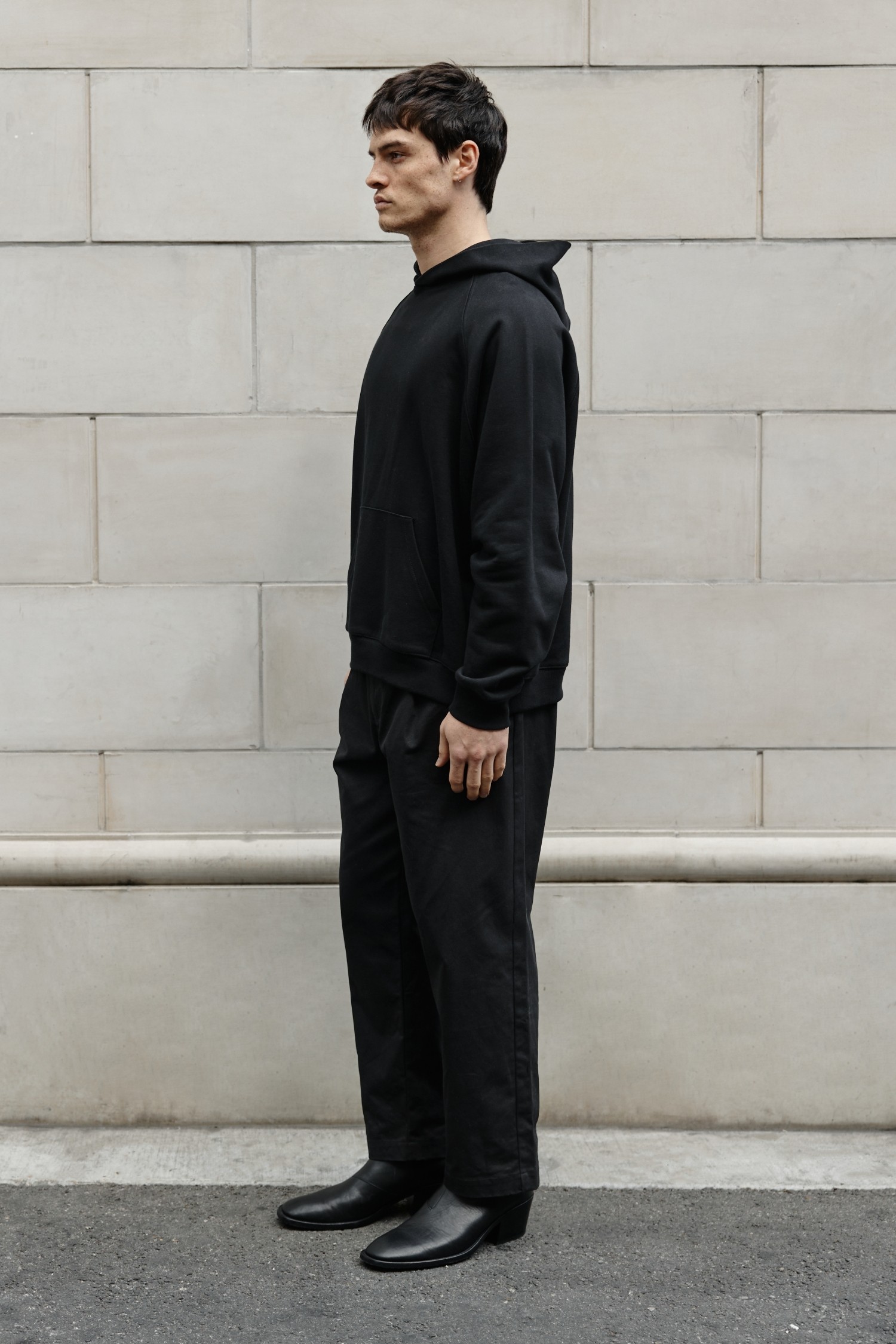 TA1209-BLACK