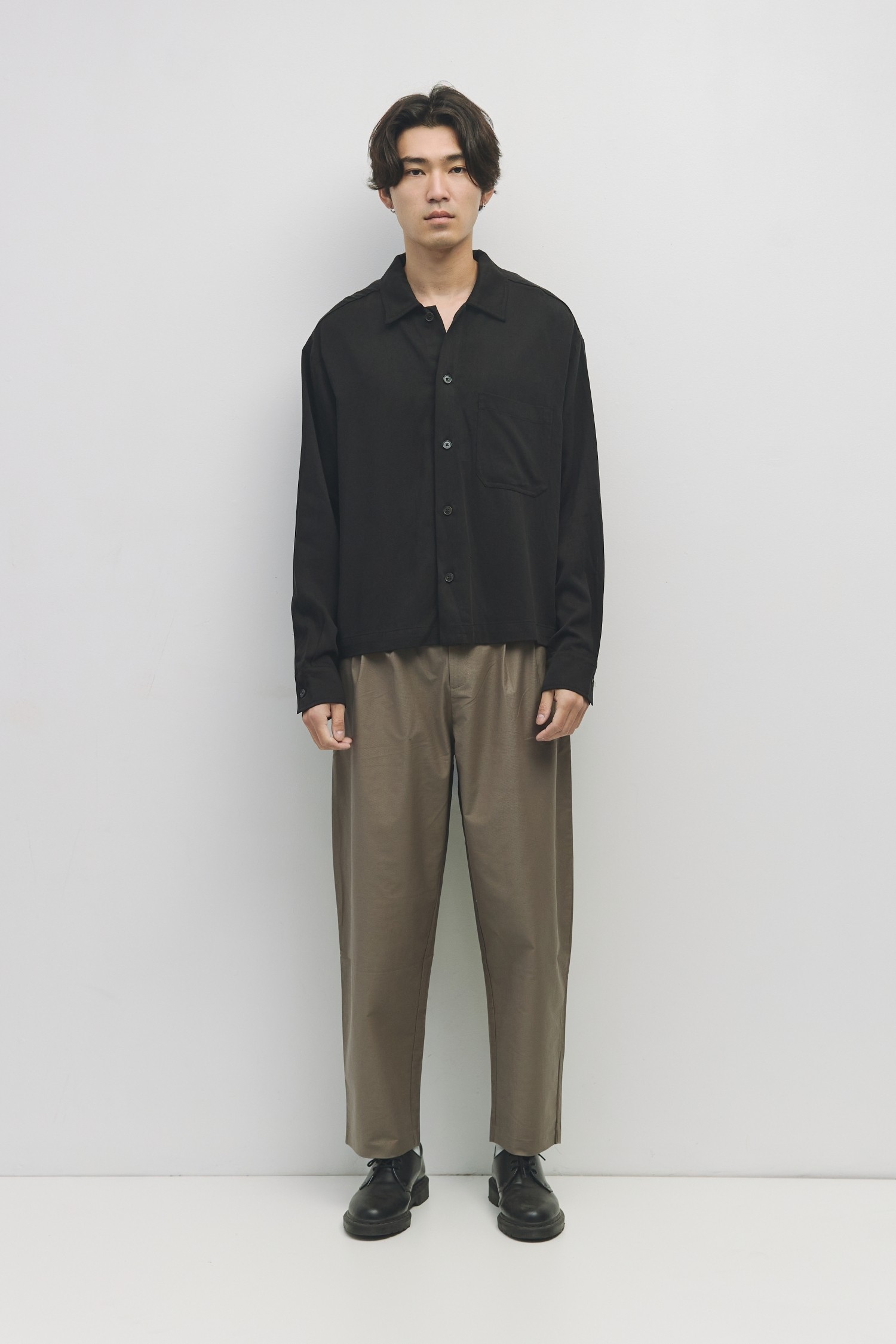 TA1238-BLACK