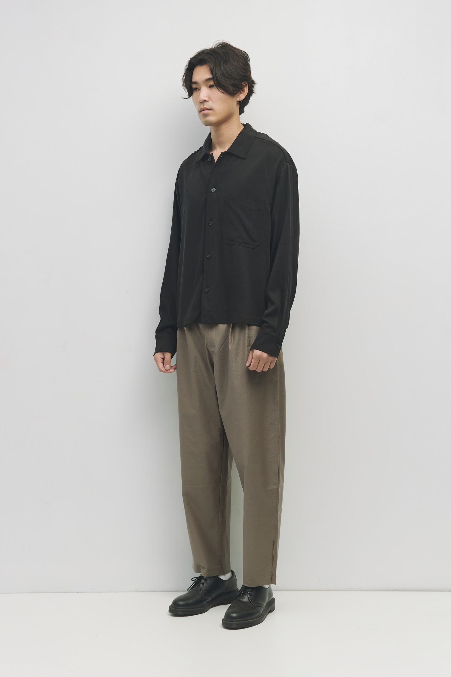TA1238-BLACK
