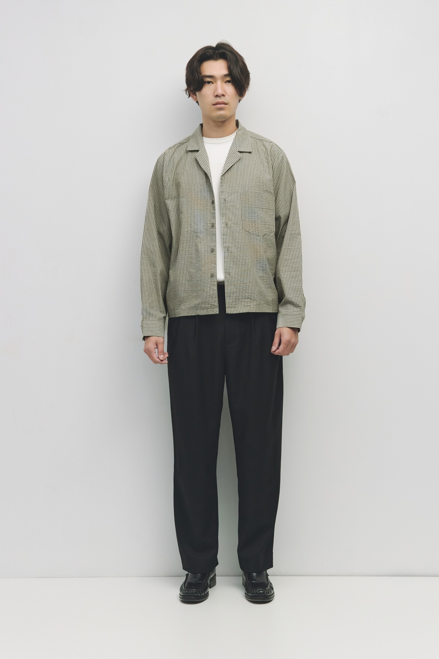 TA1244-OLIVE-WHITE