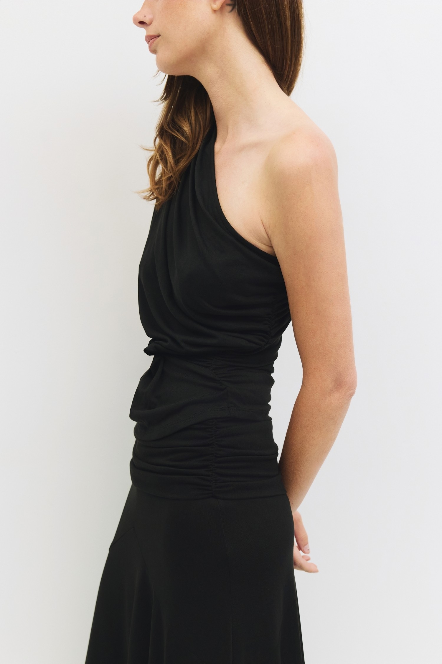 TAR0083.-BLACK