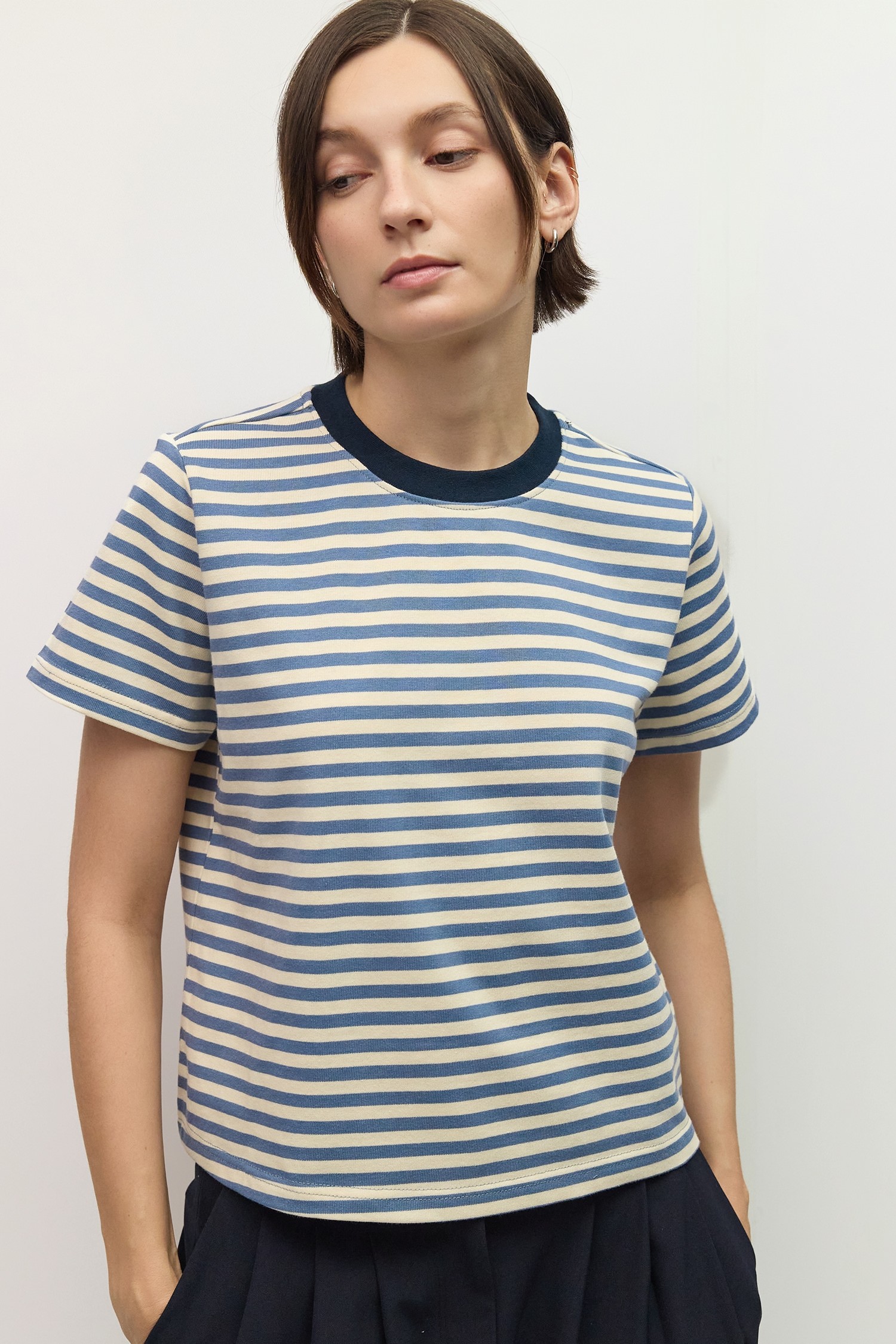 TAR0142-A-BLUE-CREAM-NAVY