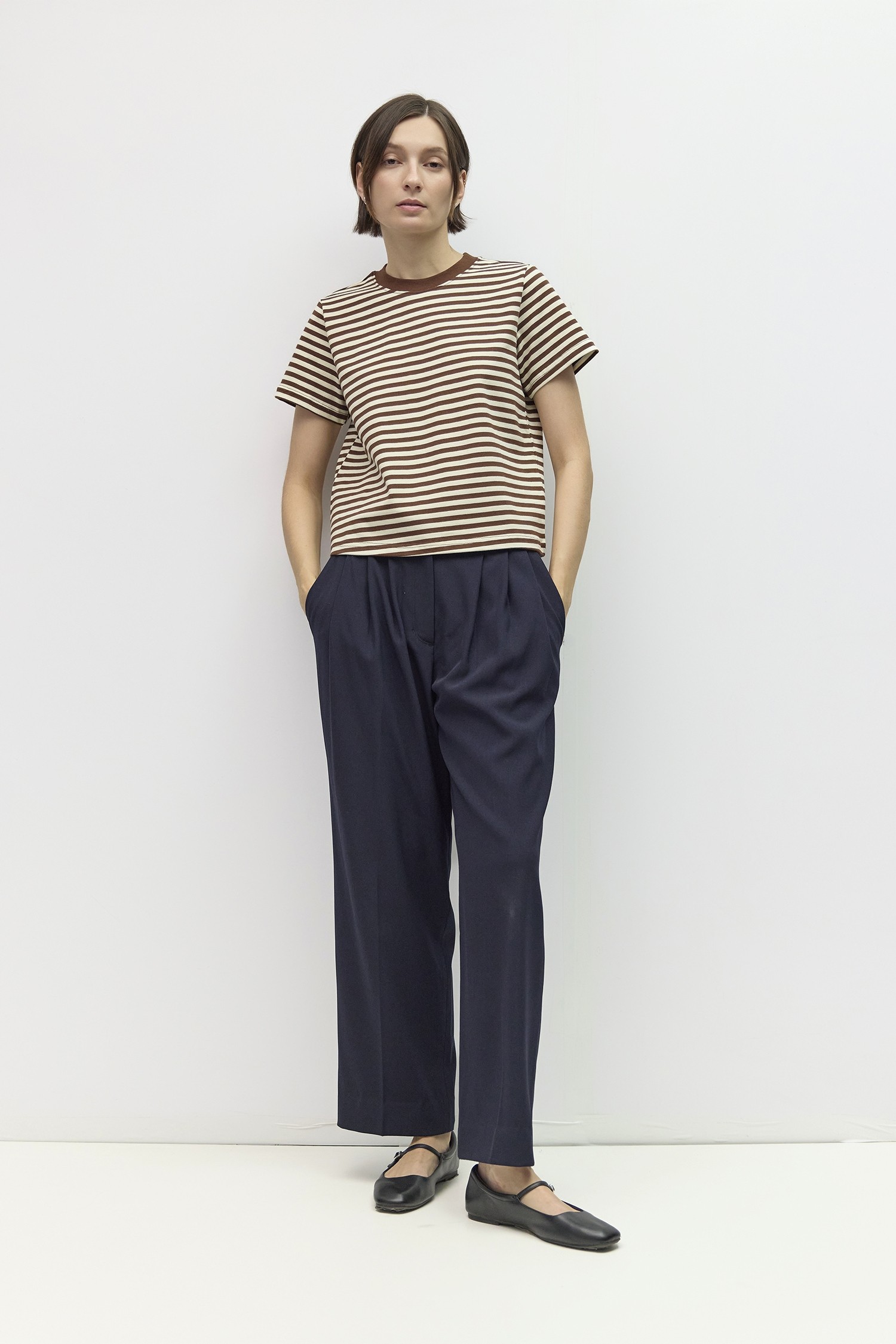 TAR0142-A-BROWN/CREAM